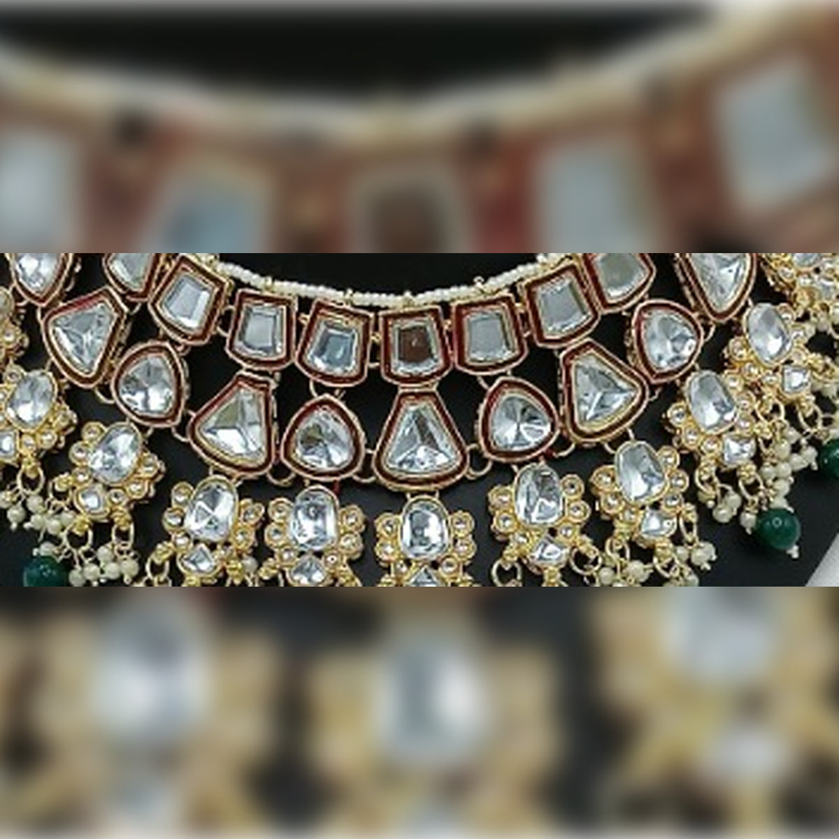 Jewel City Royal Kundan Bridal Jewelry Set - Emerald Green & Crystal Choker with Earrings & Maang Tikka | Swadesiicart