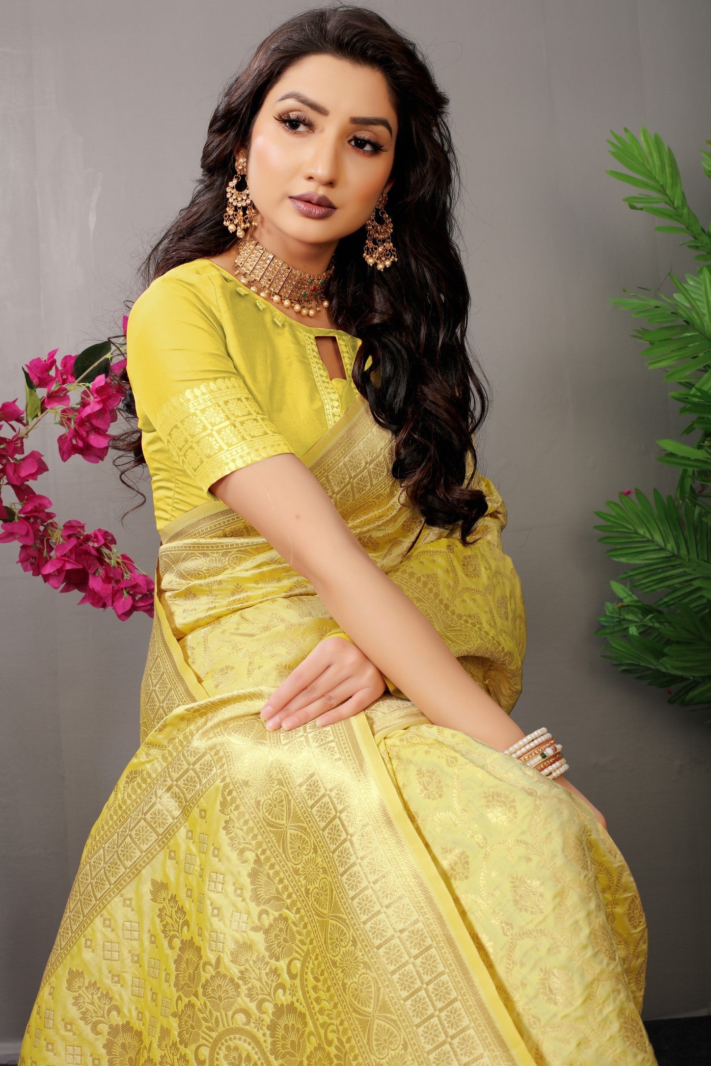 Anaita Cream Woven Design Pure Silk Banarasi Saree With Blouse