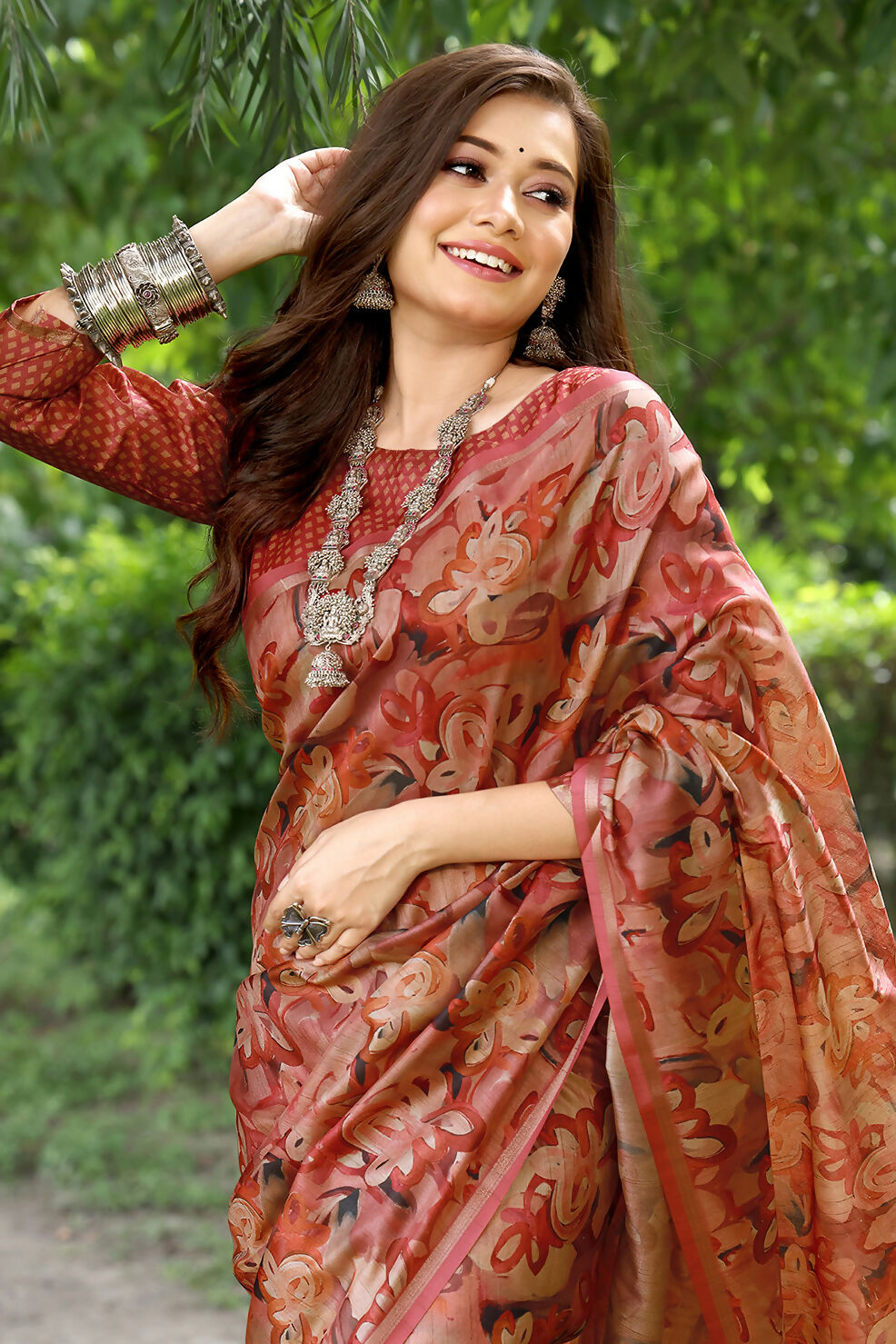 Vishnu Weaves Women's Red Cotton Silk Woven Saree with Blouse - Swadesiicart