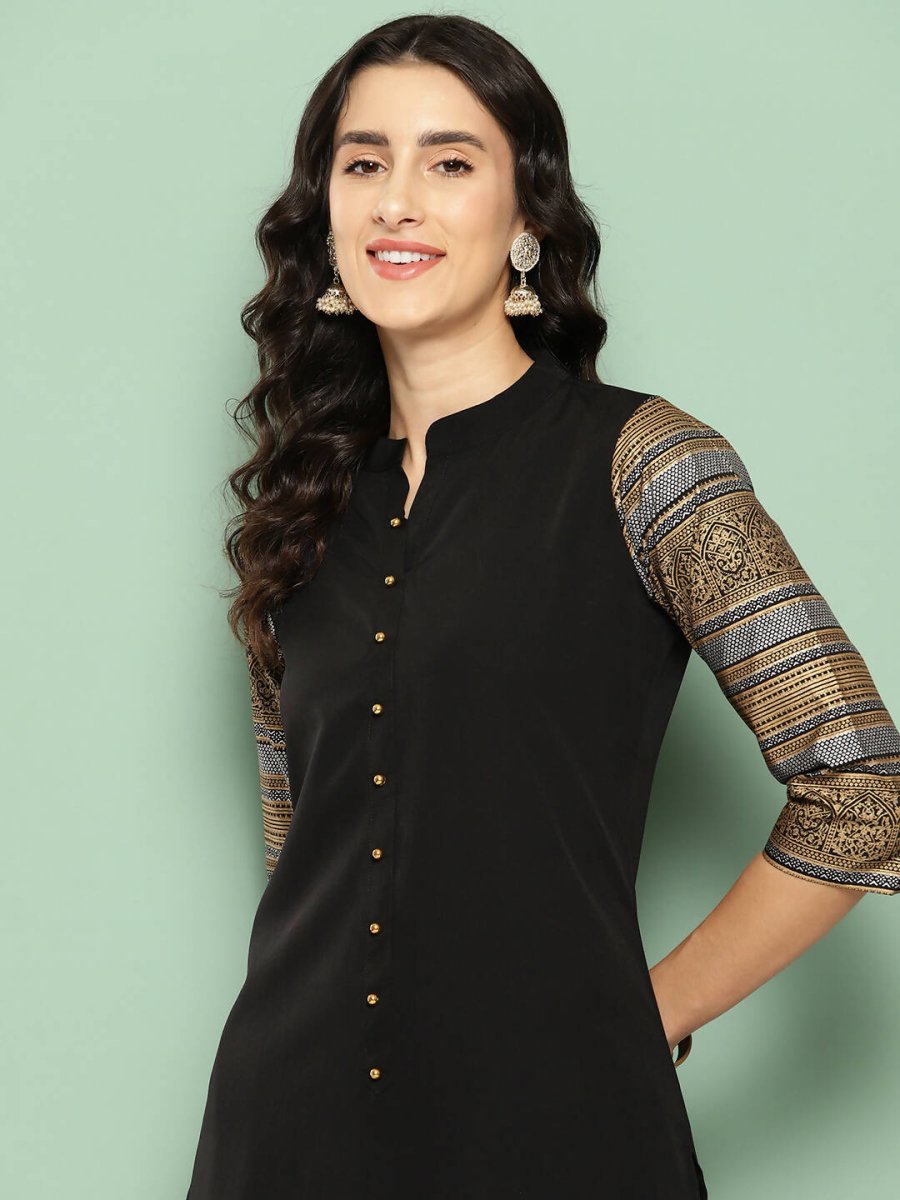 Ahalyaa Womens Kurta Set - Black | Swadesiicart