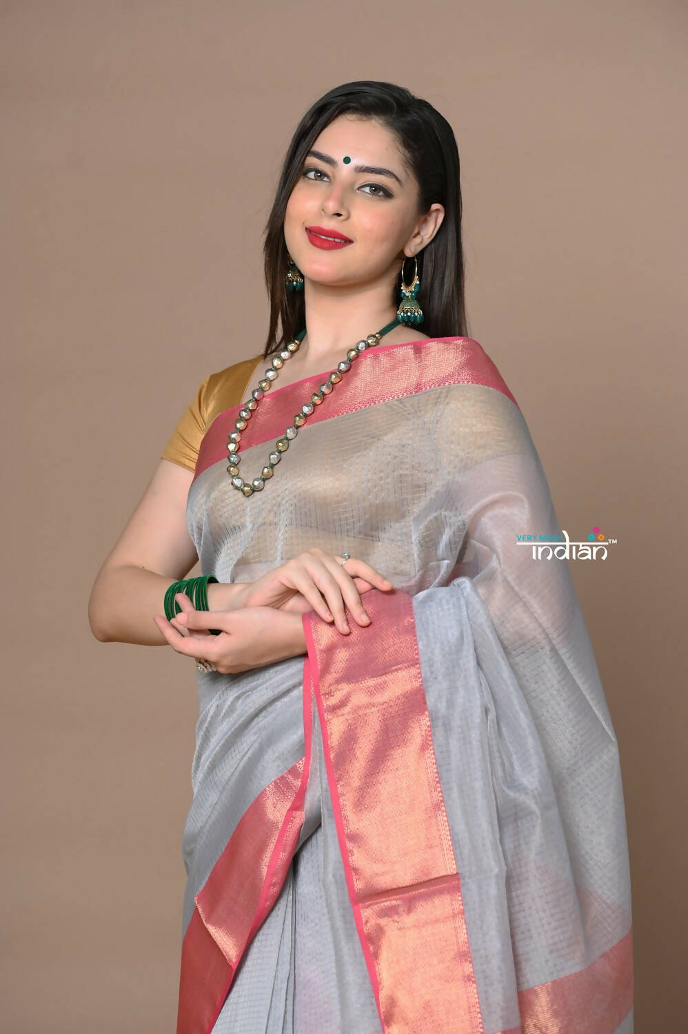 Very Much Indian Rajsi - Handloom Ari Checks Cotton Silk Saree With Golden Border - Grey | Swadesiicart
