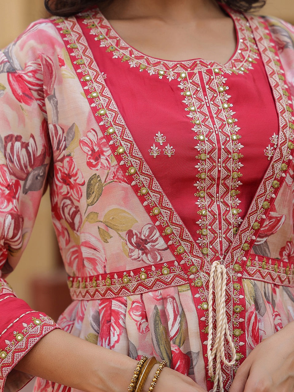 Yufta Pink Embroidered shrug Crop top co ord set - Swadesiicart