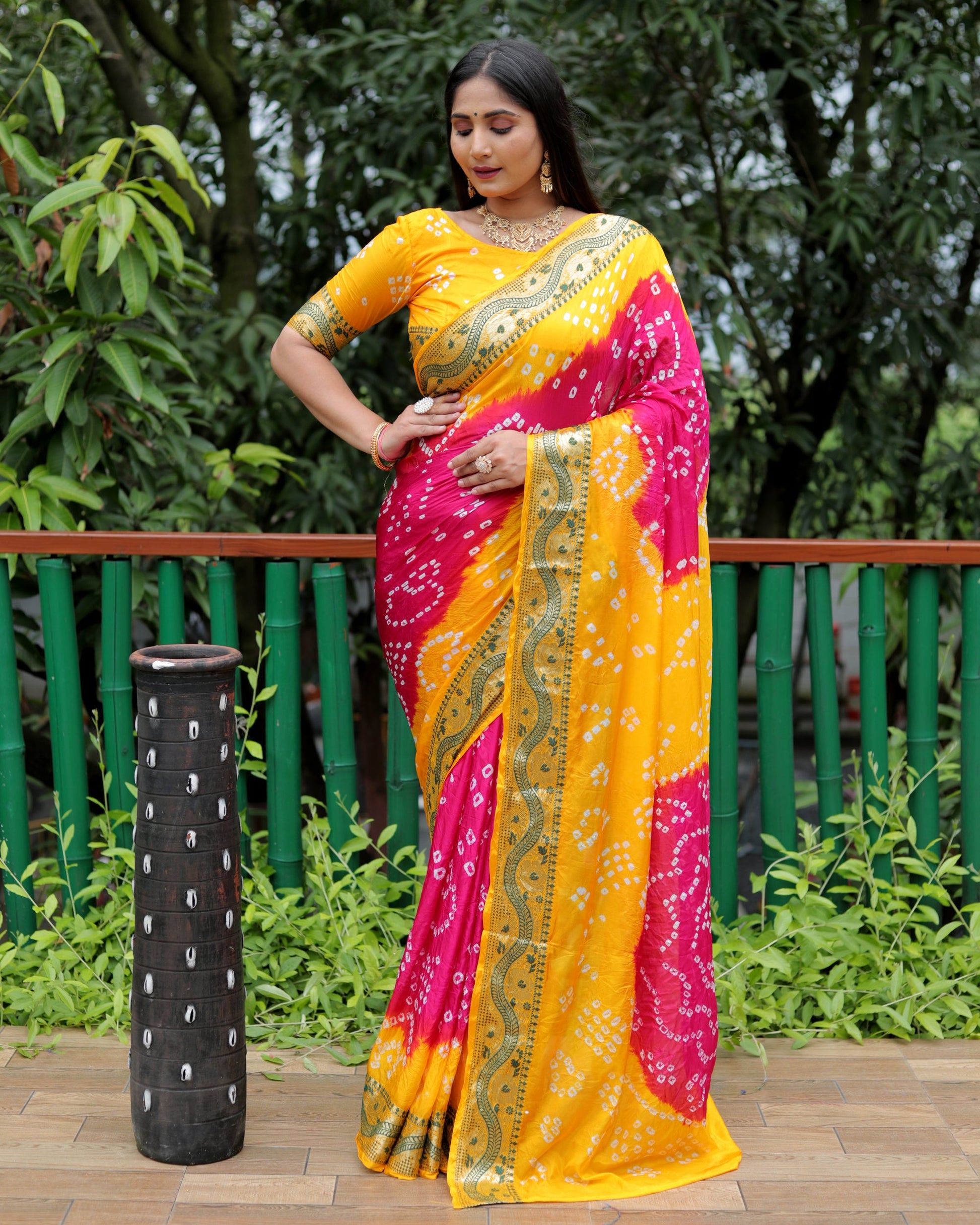 Lorenvalley Premium Pure Bandhej Tapeta Soft light weight silk saree with zari weaving Border - Multicolor - Swadesiicart