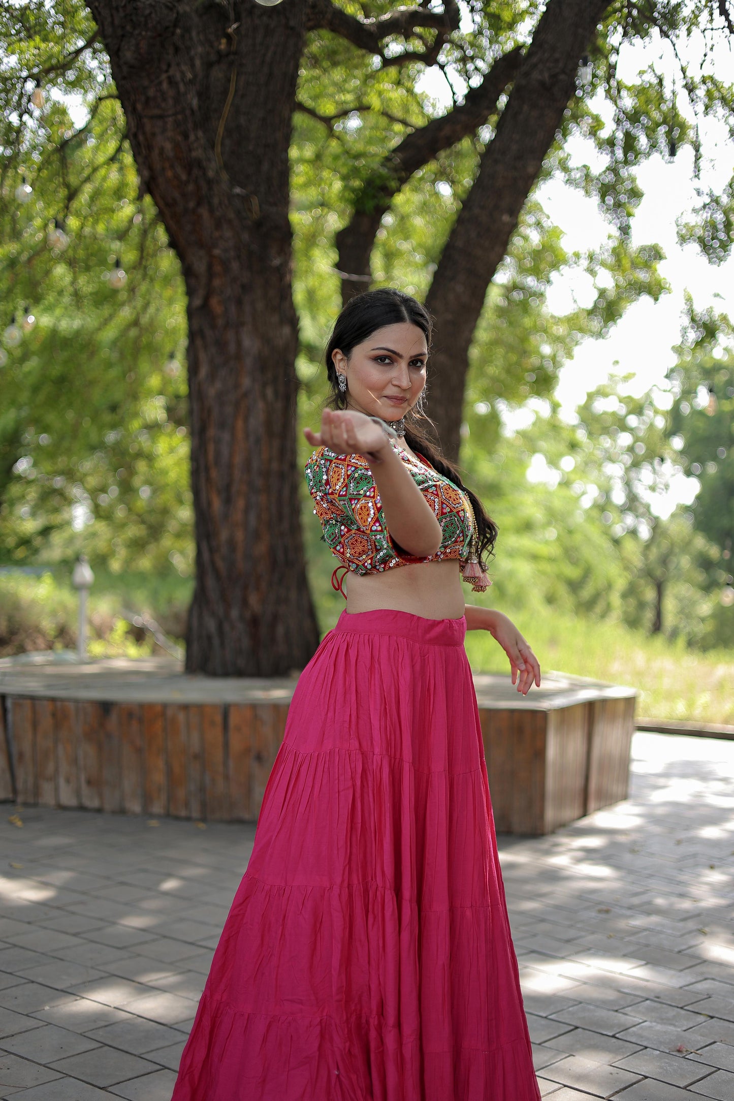Lorenvalley Pink Premium Rayon Lehenga with Georgette Embroidered Traditional Thread work Choli | Swadesiicart