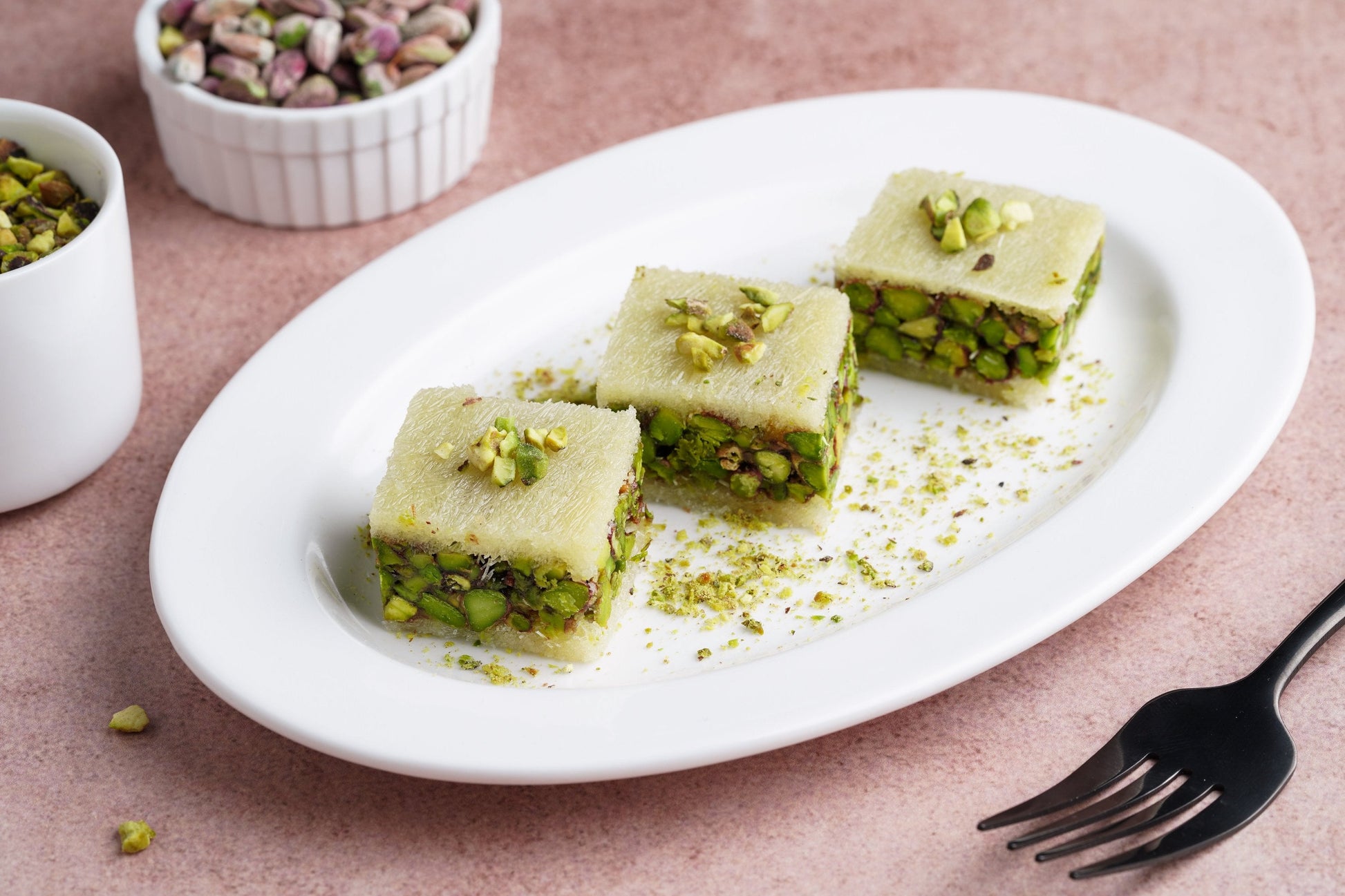 Gourmet Baklava Belloria Classic Gift Box | Swadesiicart