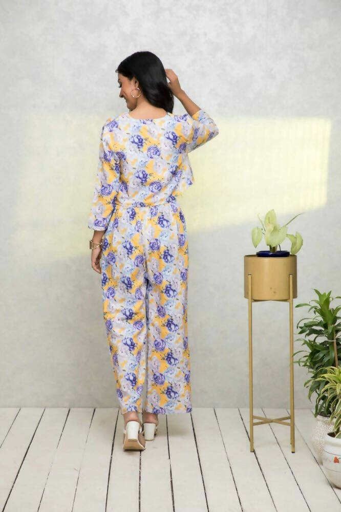 Myshka Women Multi Printed Pastels Co-Ords - Swadesiicart