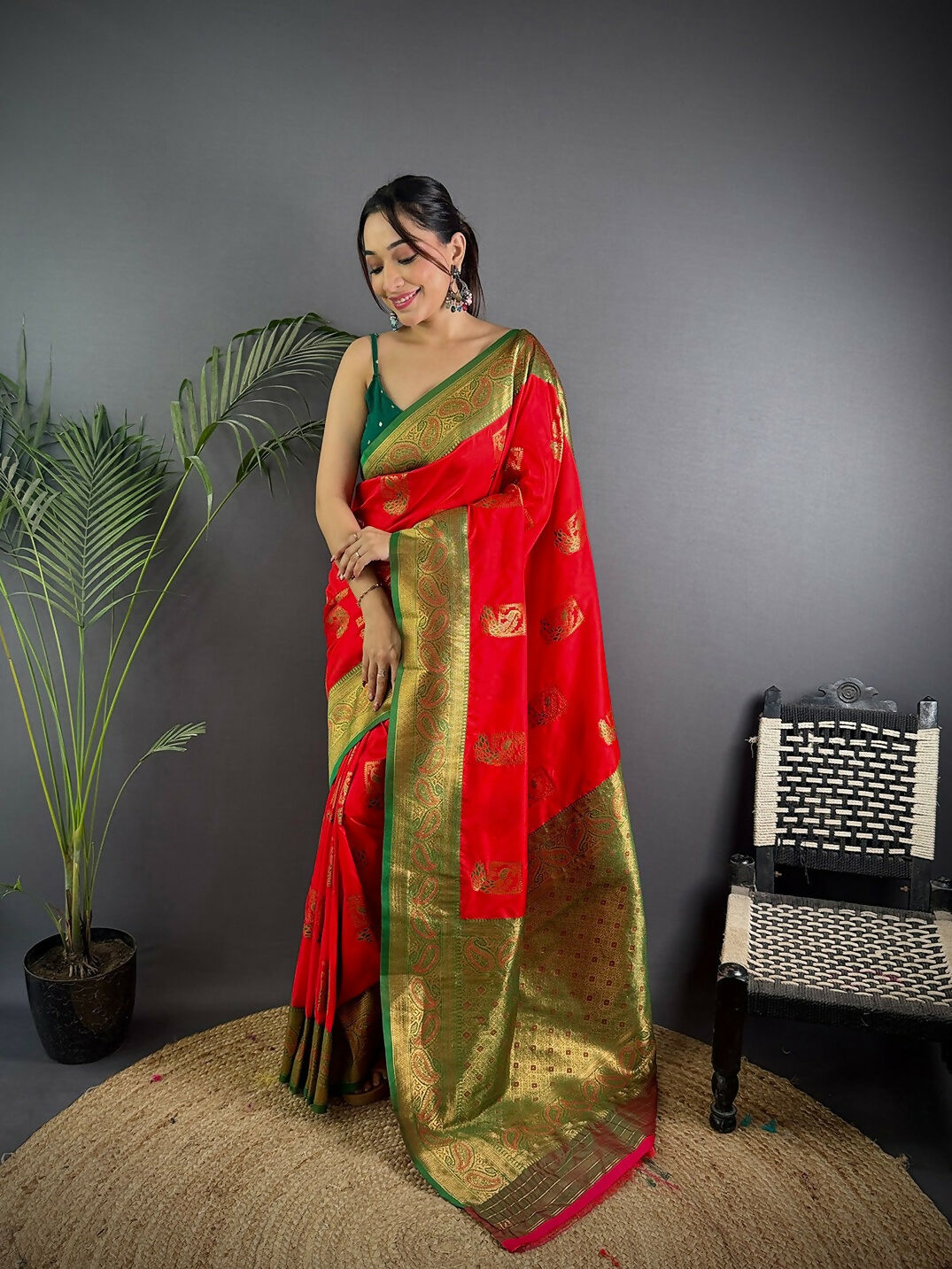 Joban Fashion Green Peacock Banarasi Silk Sarees | Swadesiicart