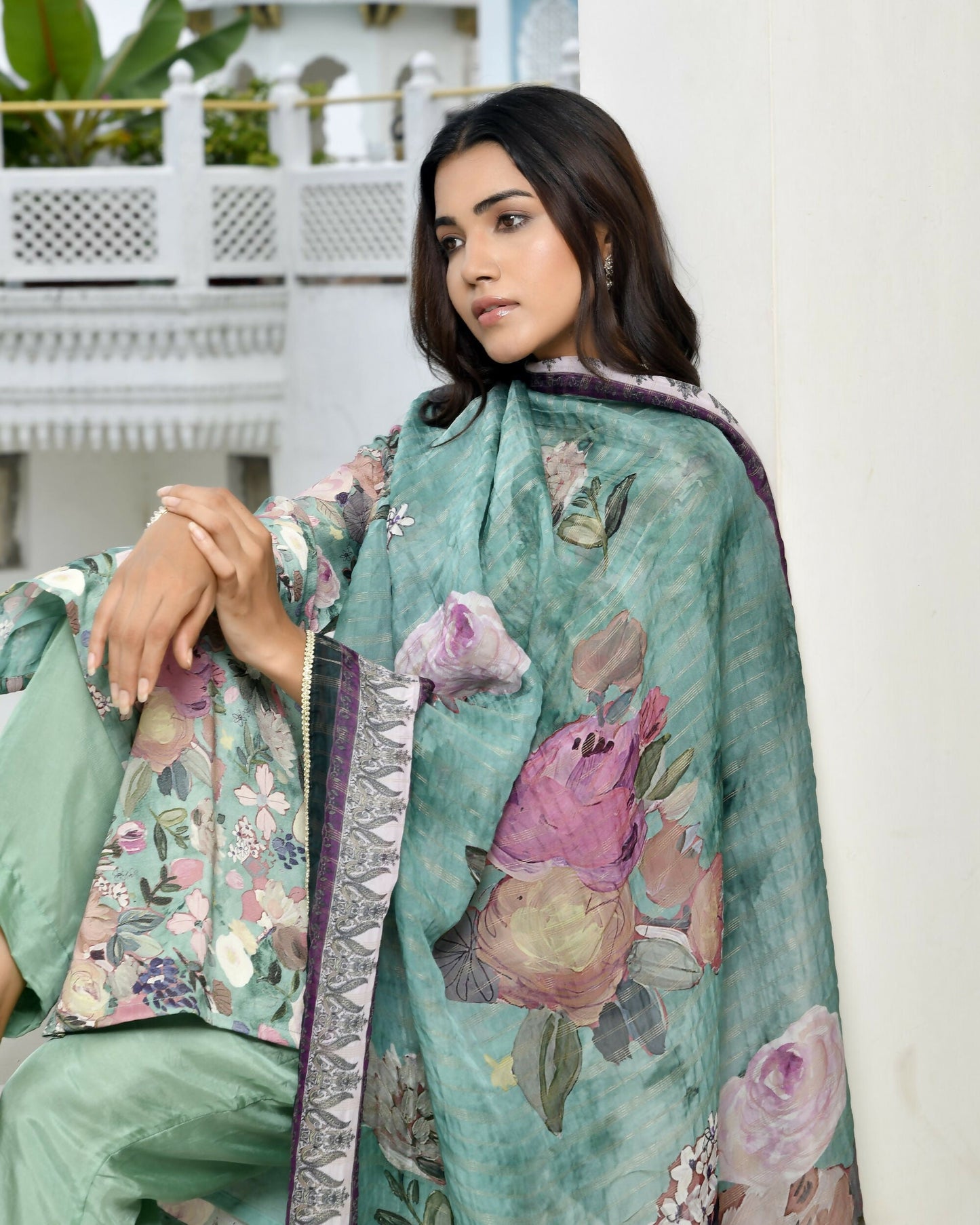 Vaasva Women's Green Tissue Gota Embroidered Suit Set With Solid Pant And Embroidered Dupatta | Swadesiicart