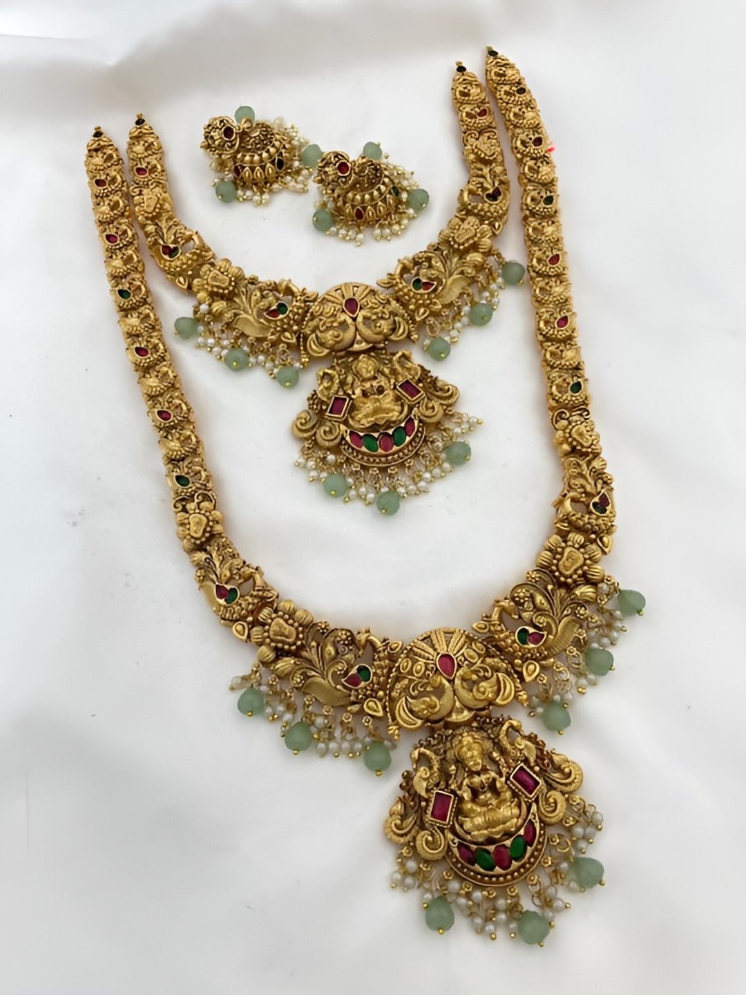 Jewel City Elegant Antique Gold Temple Jewelry Necklace Set - Carved Lakshmi Design Perfect for Wedding & Festive Occasions | Swadesiicart