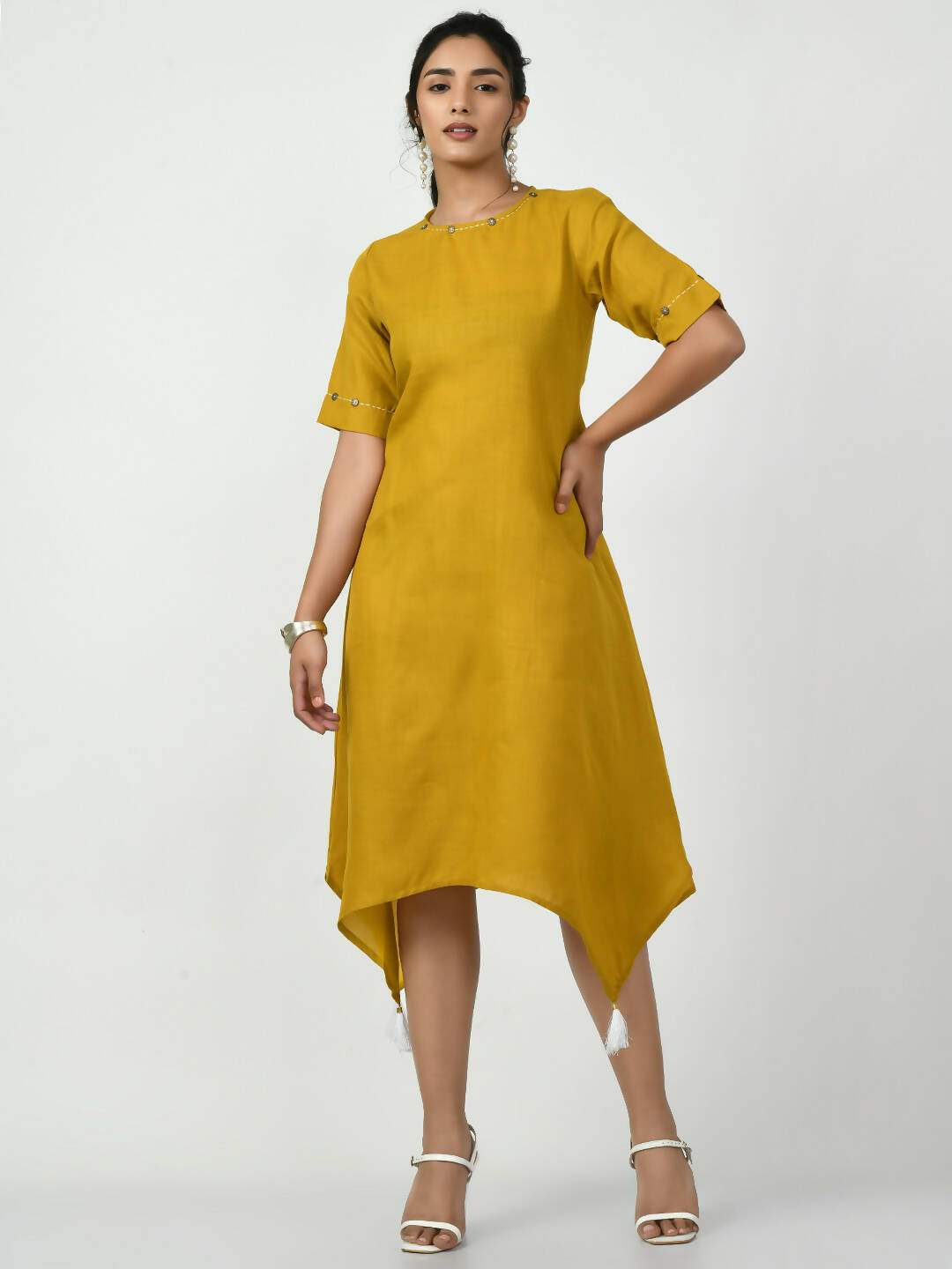 Myshka Women's Mustard A-Line Solid Kurta - Swadesiicart