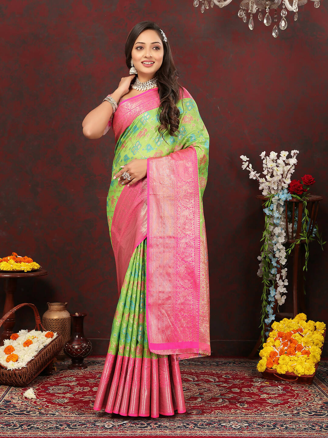 Lorenvalley Fashion Green Cotton Woven Design Zari Meenakari Weaving Saree - Swadesiicart