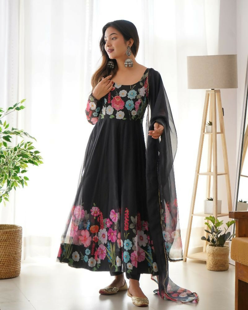 Joban Fashion Black Kurta Set Organza Sequin Embroidery Work - Swadesiicart