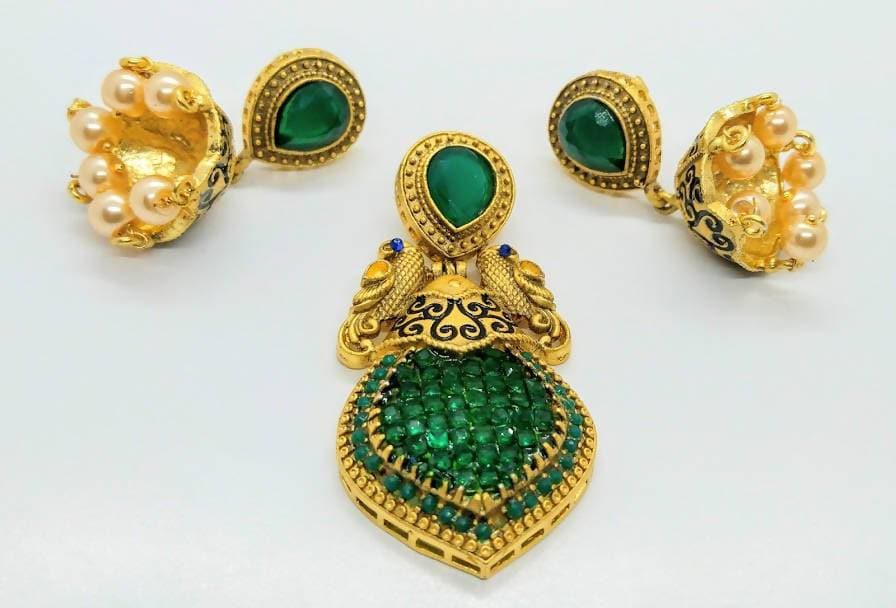 Green Matt Finish Pendant Set | Swadesiicart