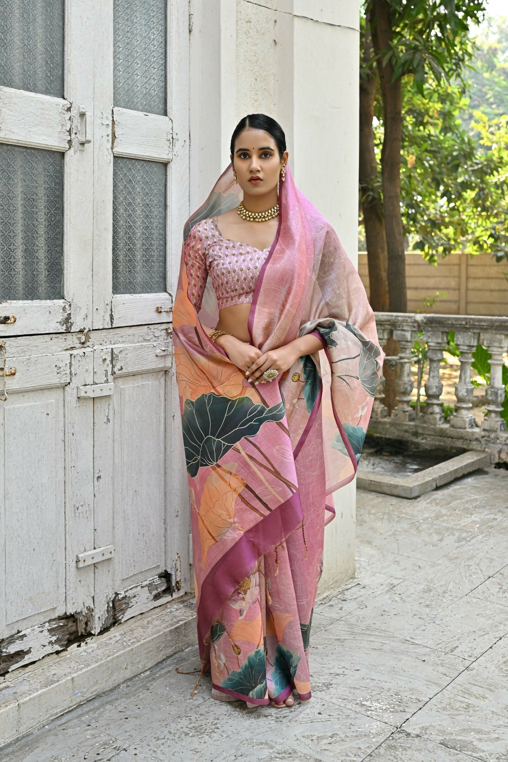 Vishnu Weaves Women's Baby-Pink Cotton Silk Saree with Blouse - Swadesiicart