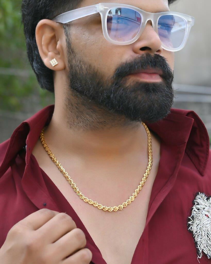 VOJ Gold-Polished Designer Contemporay Chain For Men | Swadesiicart