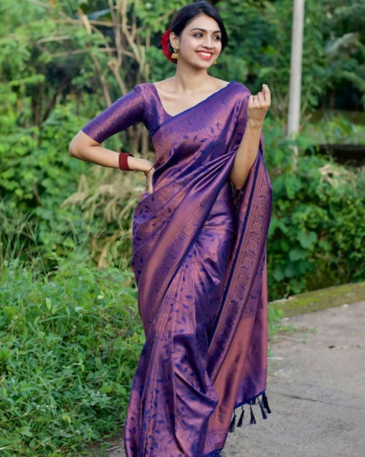 DEIANA'S Beautiful Designer Golden zari Soft Lichi Silk Saree - Purple - Swadesiicart