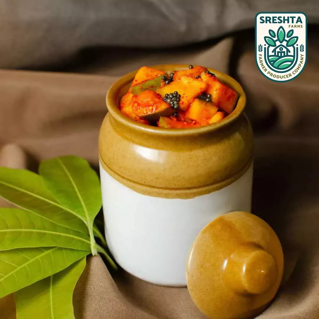 Sreshta Farms Spicy Mango Pickle | Swadesiicart