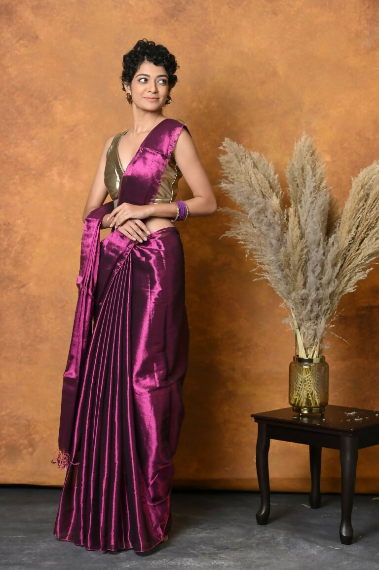 Very Much Indian Fusion Cotton Tissue Shimmer Saree - Maroon | Swadesiicart