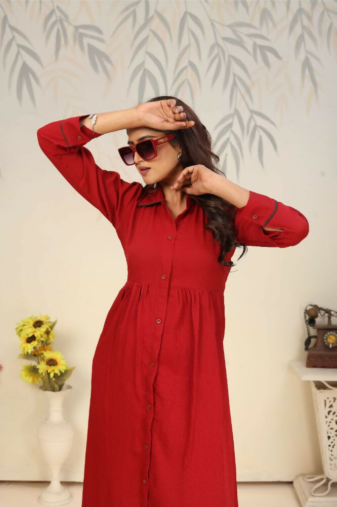 Jyoti Fashion Women's Red Rinkal Cotton Plain with Side Pocket Kurtis & Sets | Swadesiicart