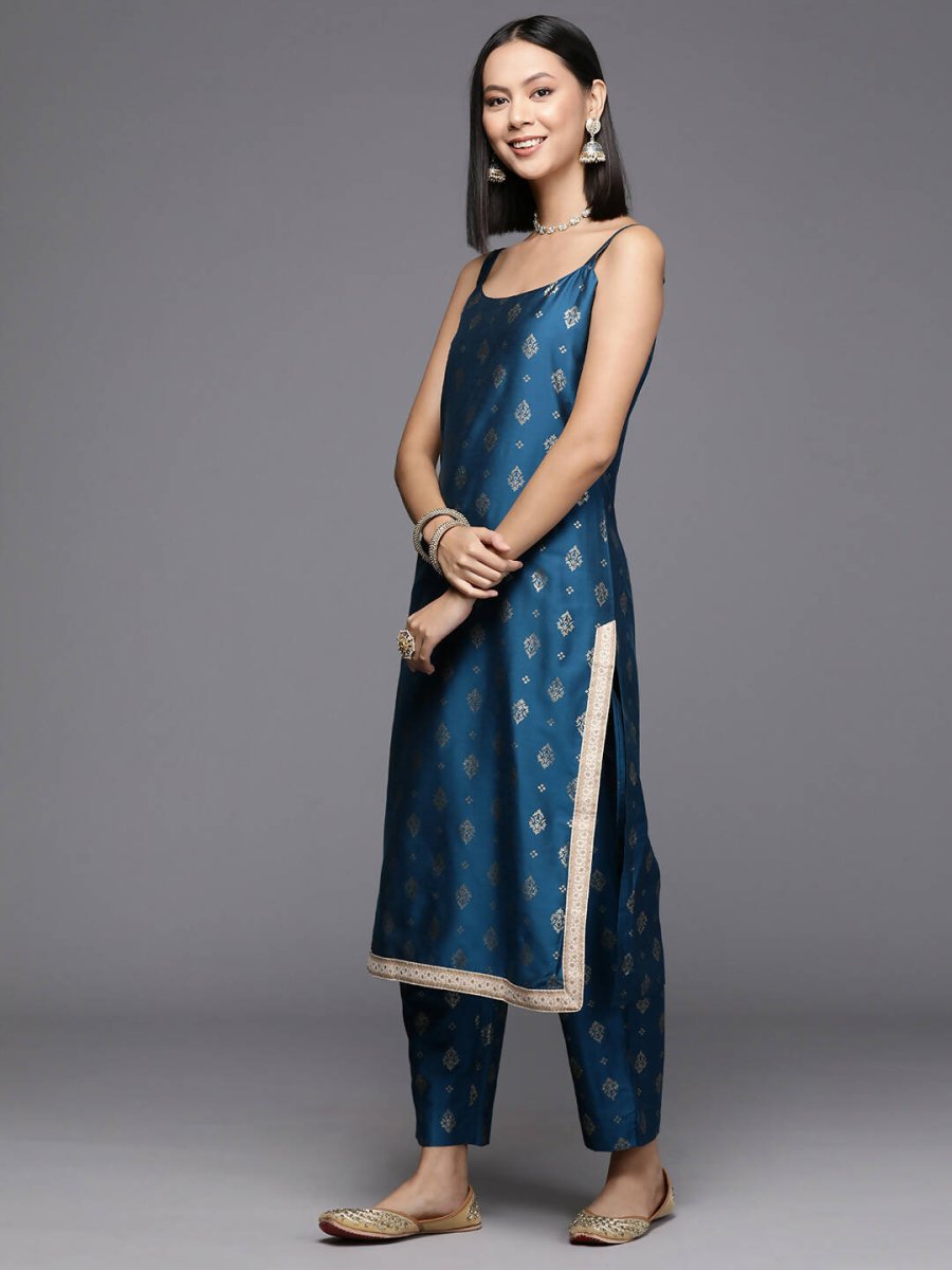 Ahalyaa Women's Traditional wear Kurta Set - Blue | Swadesiicart