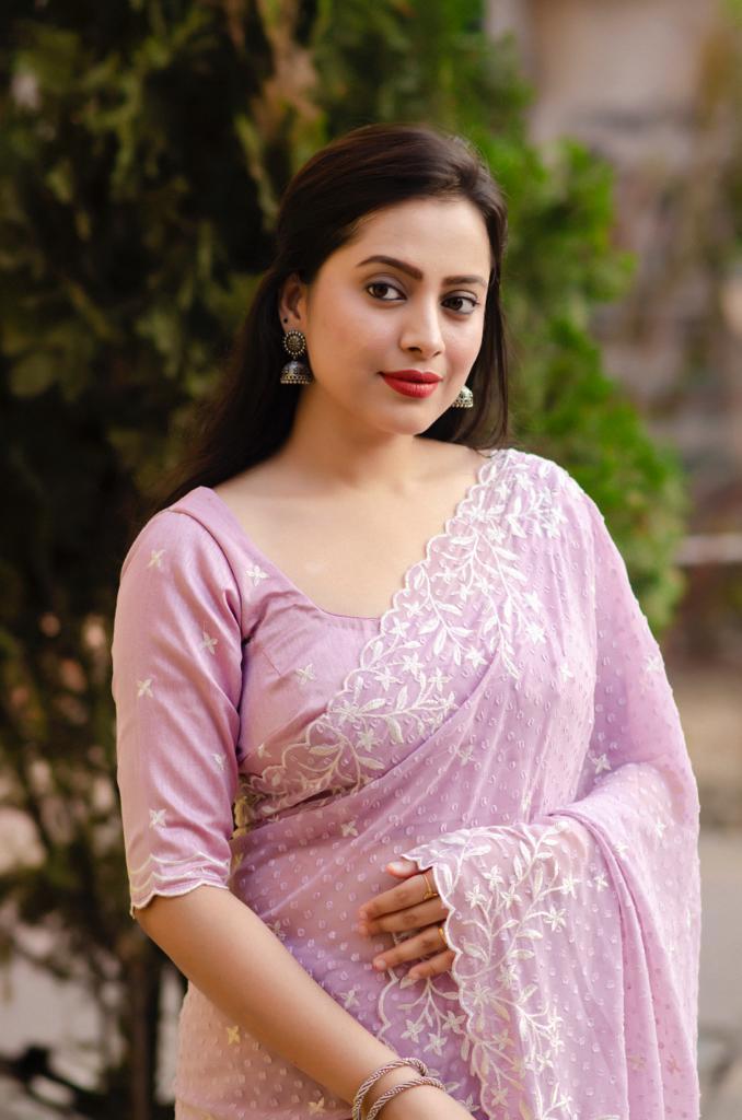 Pink Pure Chiffon Woven Design Saree with Unstitched Blouse - Hiral Fashion | Swadesiicart