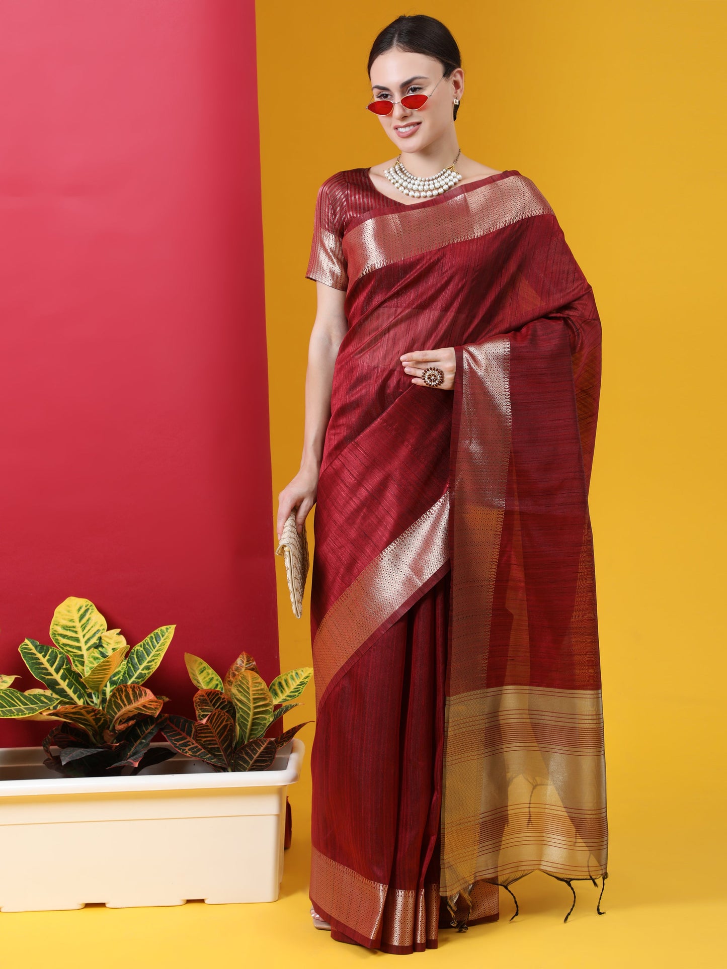 Vishnu Weaves Women's Maroon Tussar Silk Zari Woven Saree with Blouse - Swadesiicart