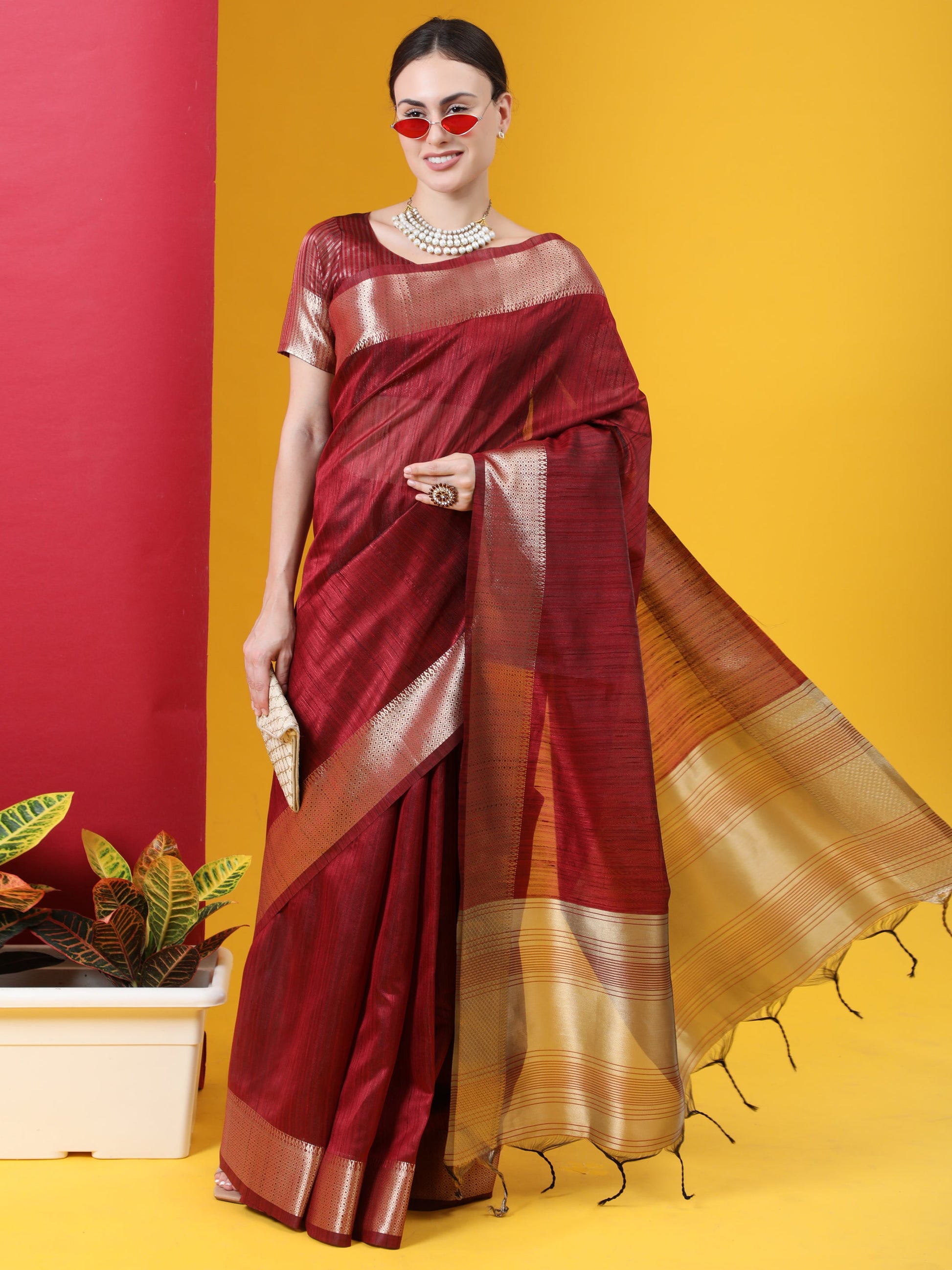 Vishnu Weaves Women's Maroon Tussar Silk Zari Woven Saree with Blouse - Swadesiicart