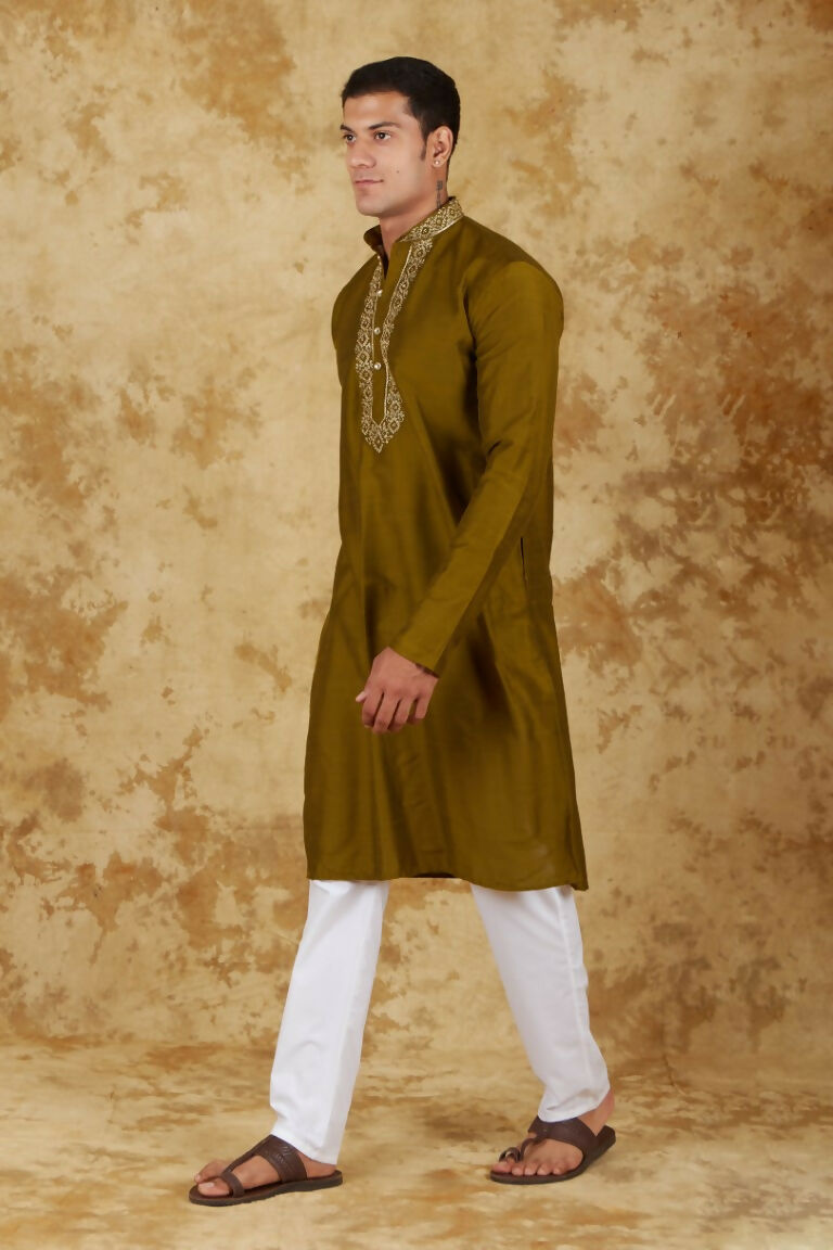 Bluesaanchi Men's Handloom Embroidered Field Drab Kurta Set | Swadesiicart