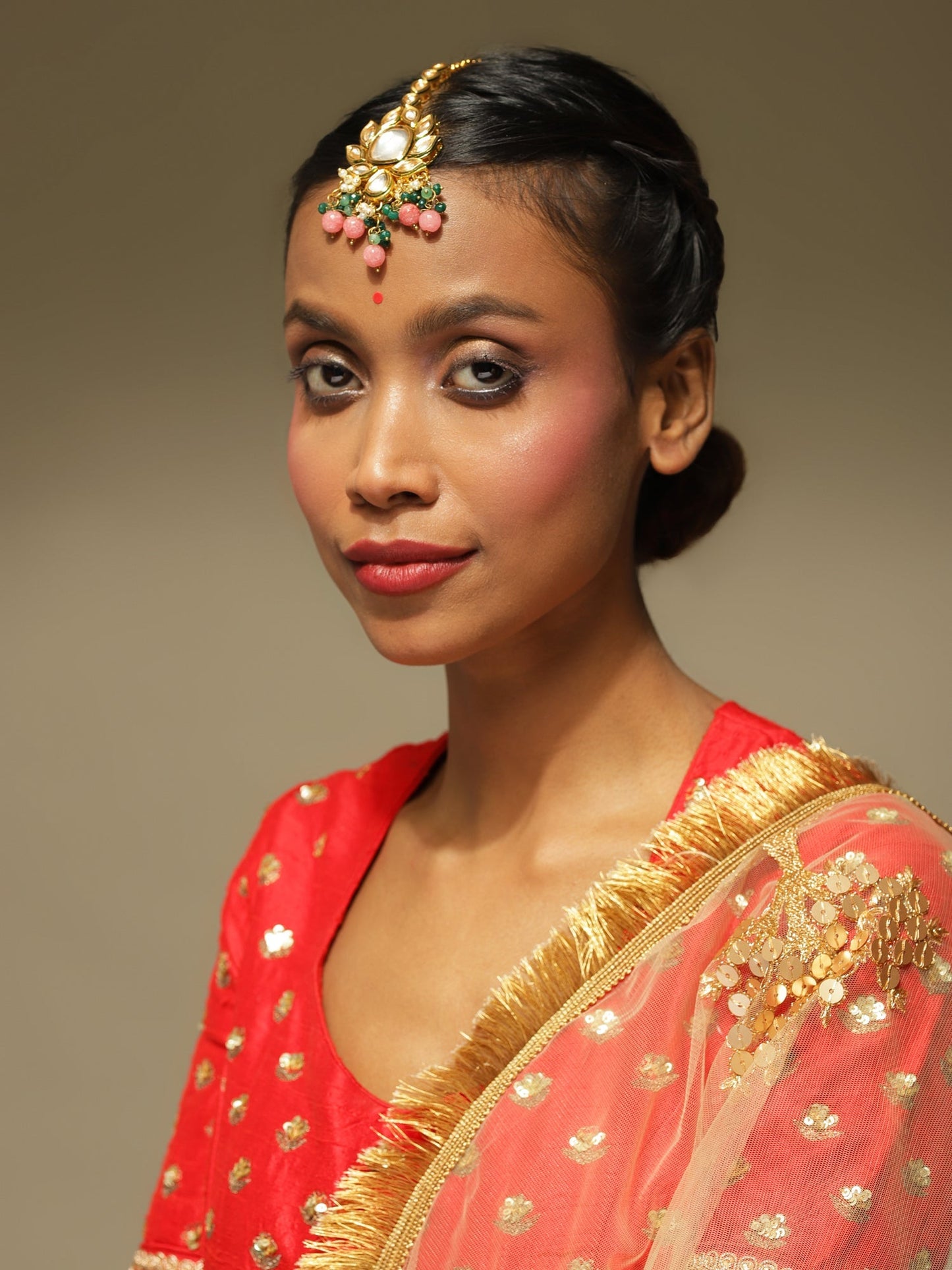 Gold-Toned Kundan Studded Maang Tikka - Ruby Raang | Swadesiicart
