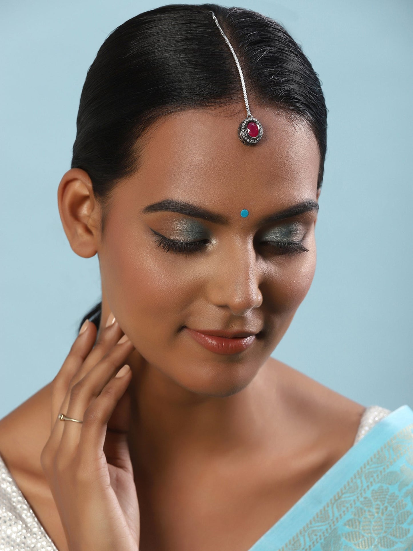 Gold-Polished Maroon White Kundan Stone -Studded Maang Tikka - Ruby Raang | Swadesiicart