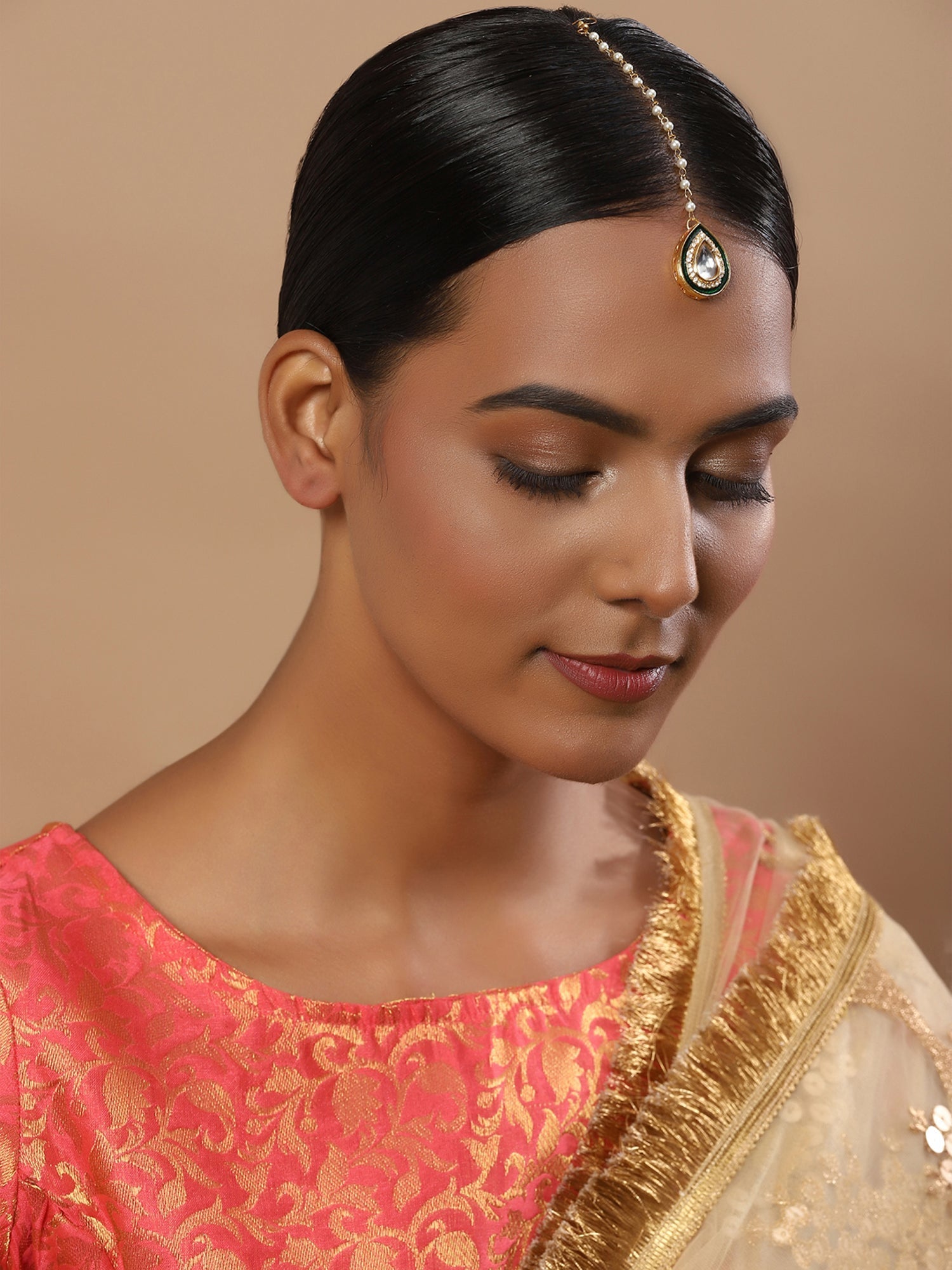 White Gold-Toned Plated Kundan-Studded Pearl Beaded Maang Tikka - Ruby Raang | Swadesiicart
