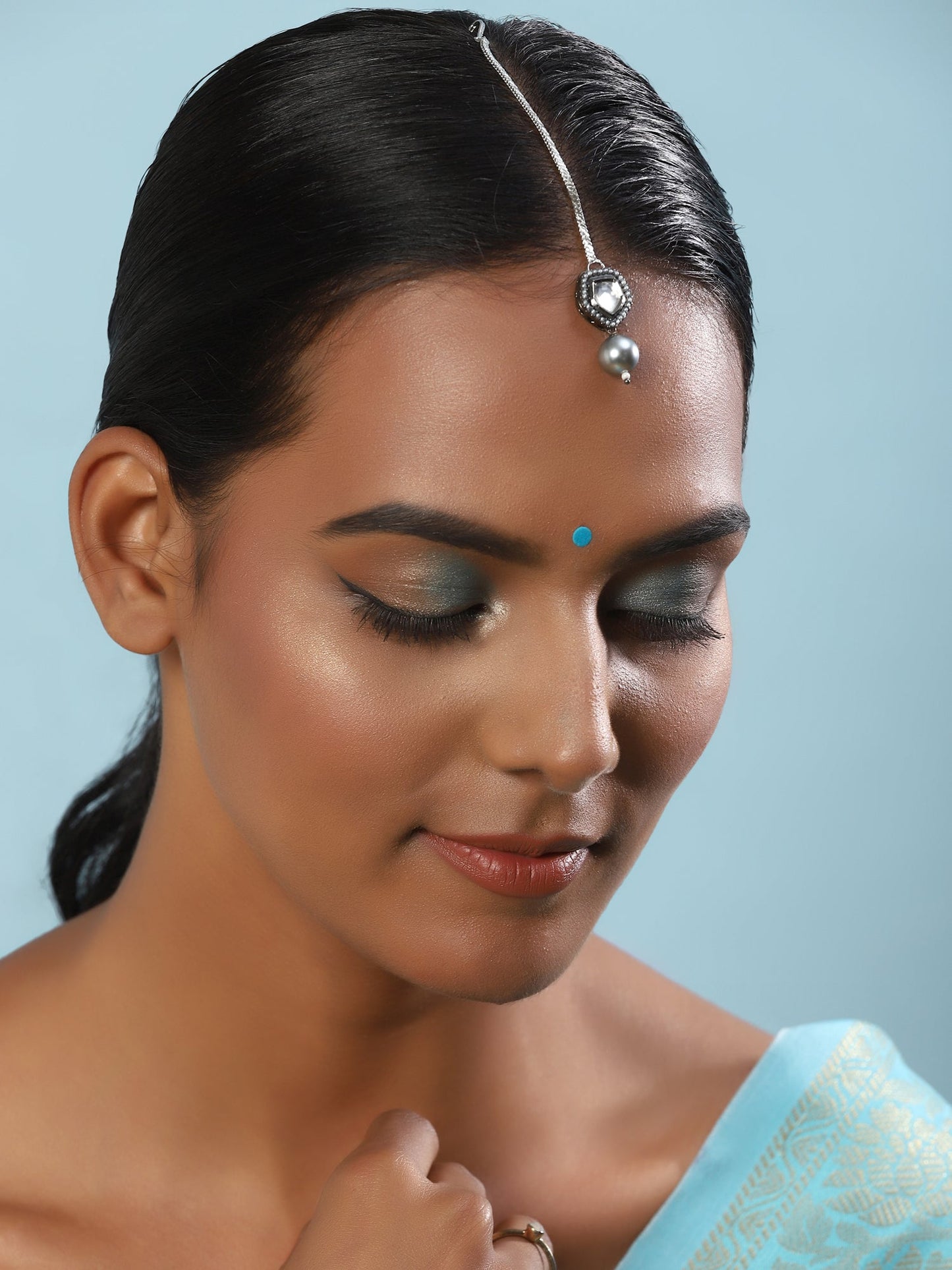 Women's Silver-Plated White Kundan Studded Maangtikka - Ruby Raang | Swadesiicart