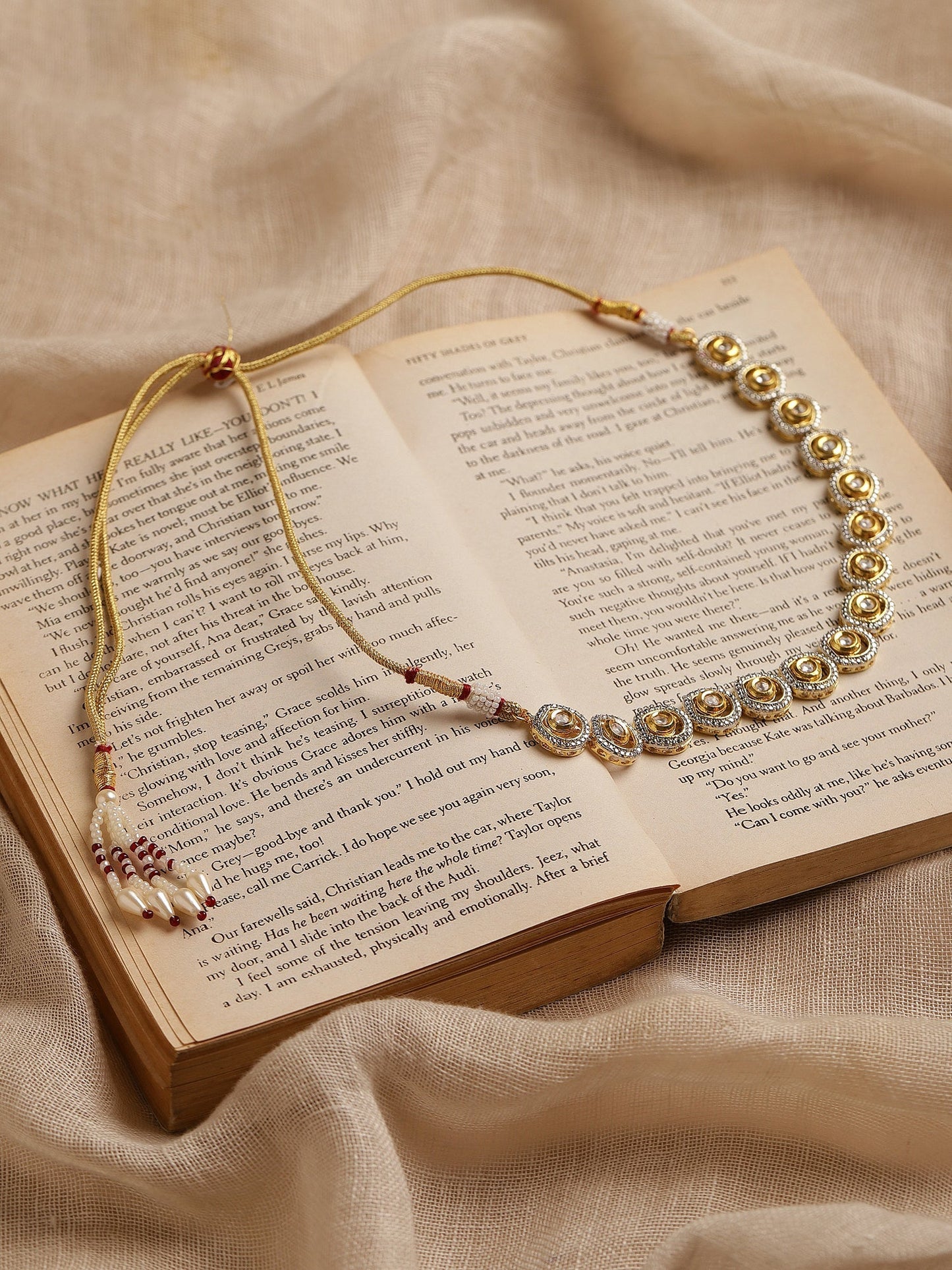 Women's Gold-Polished Kundan Studded Necklace - Ruby Raang | Swadesiicart