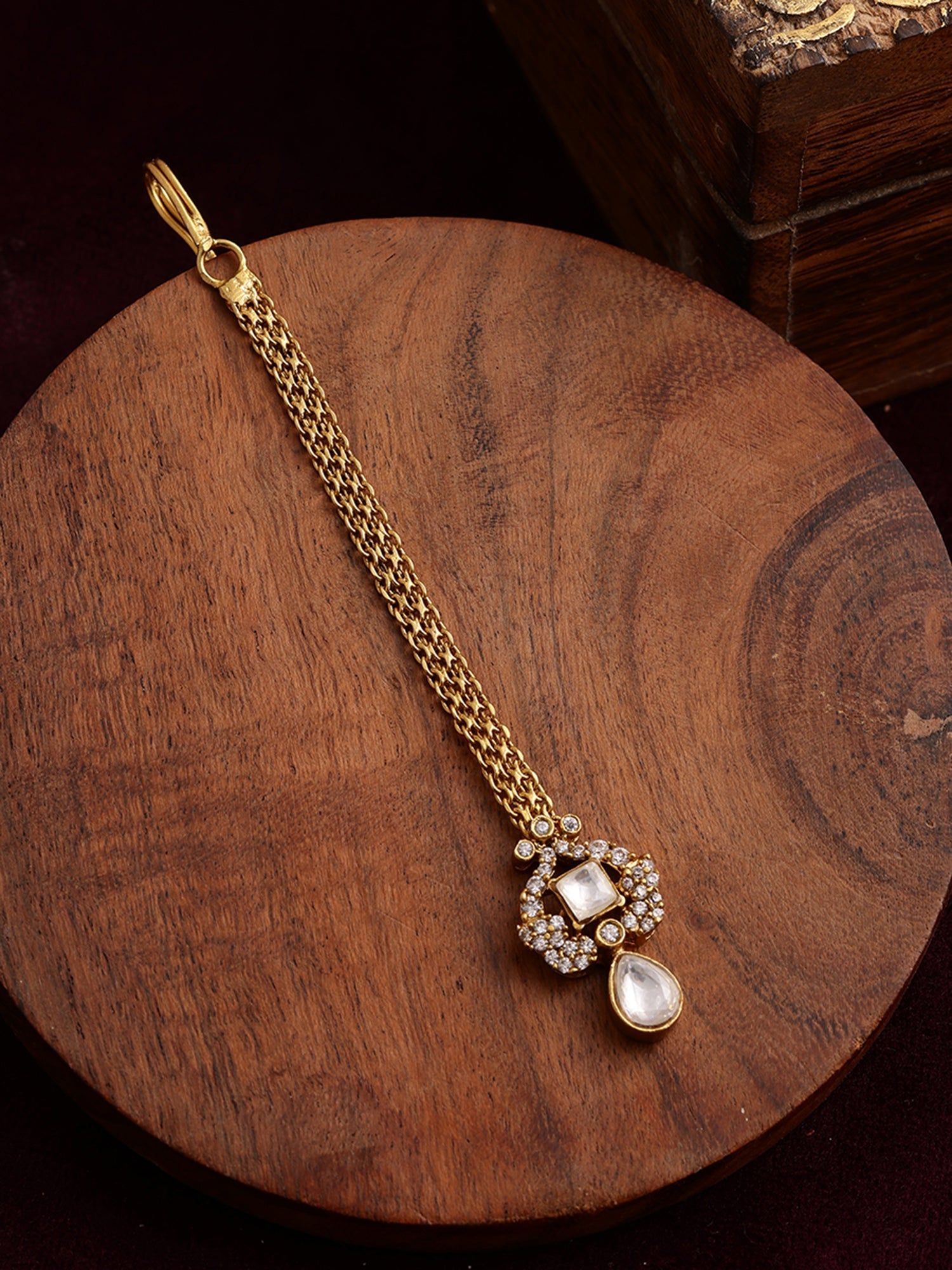 Kundan Maang Tikka with Diamonds - Ruby Raang | Swadesiicart