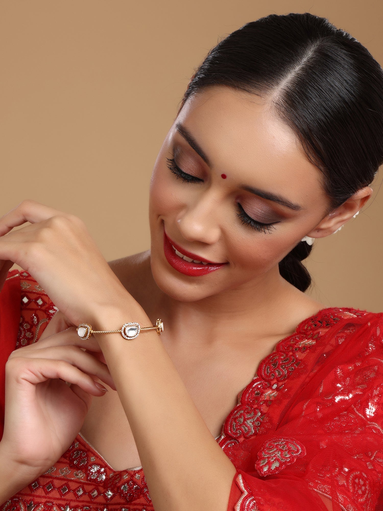 Kundan Bangle - Ruby Raang - Swadesiicart