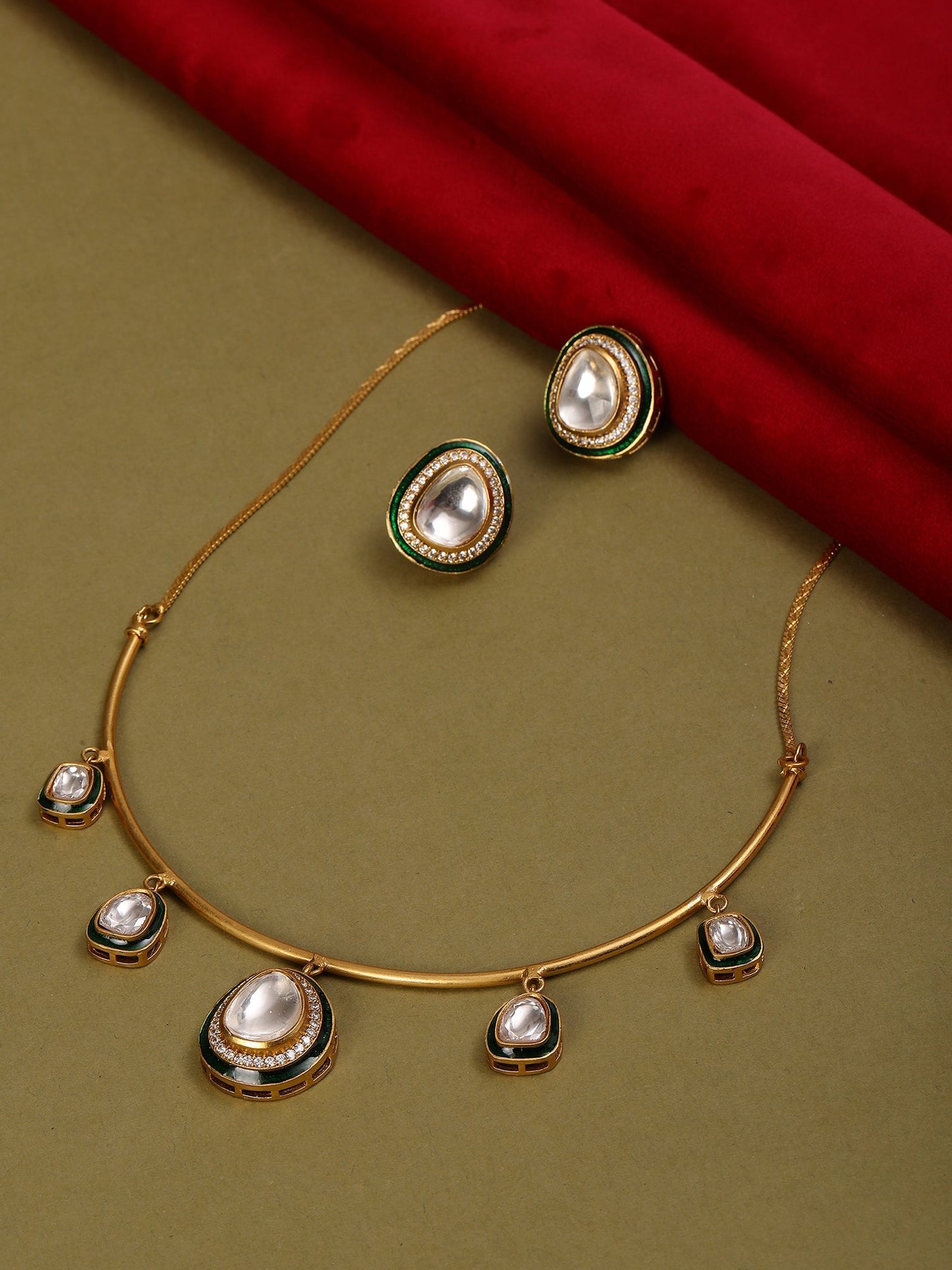 Hasli Neckpiece with Studs - Ruby Raang - Swadesiicart
