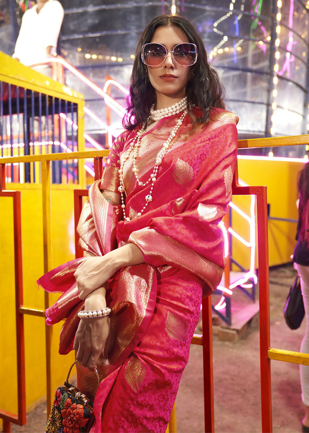 Beautiful Hot Pink Handloom Weaving Silk Saree - Emponline | Swadesiicart