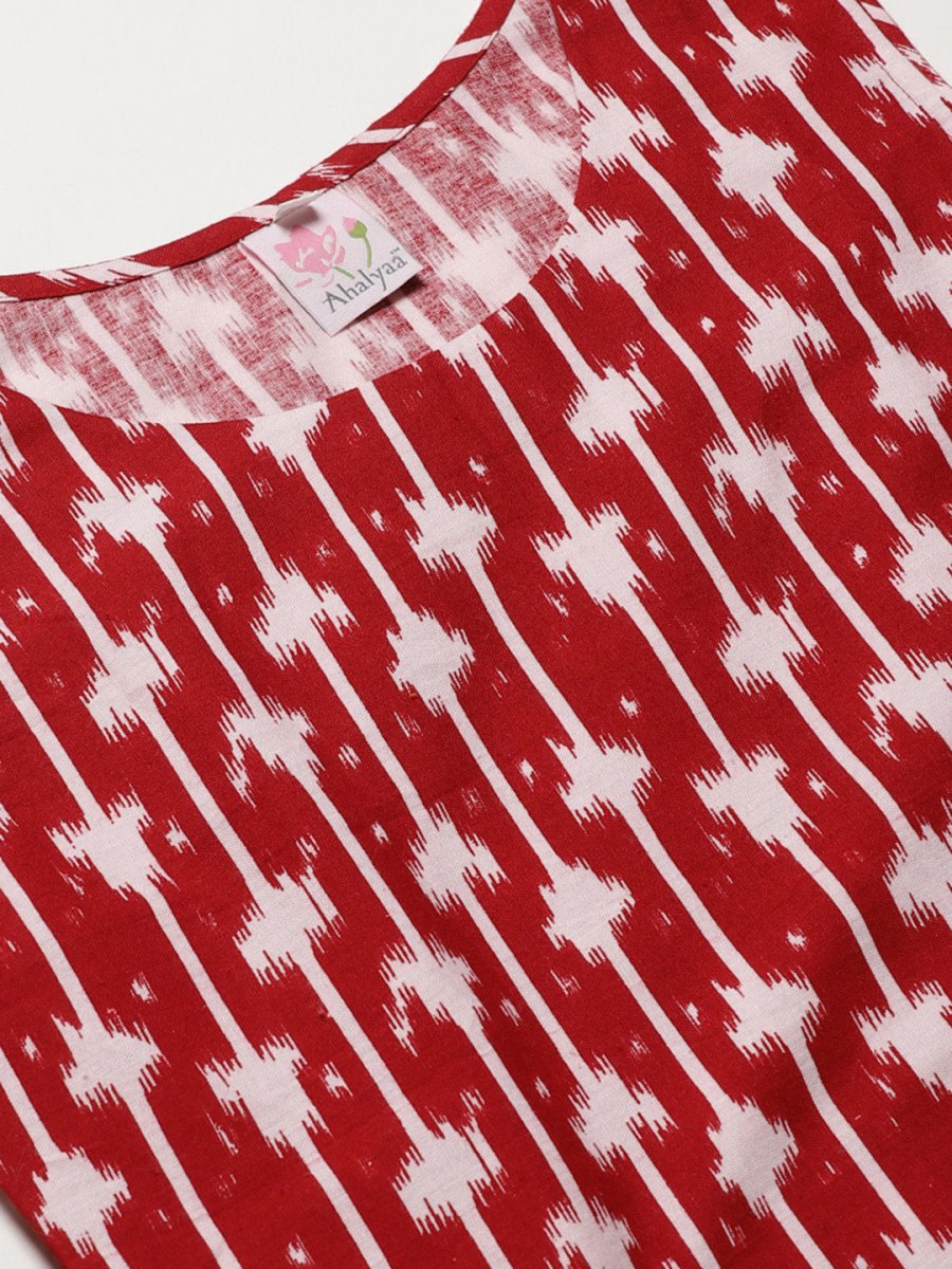 Ahalyaa Women Red & White Printed Pure Cotton Top | Swadesiicart