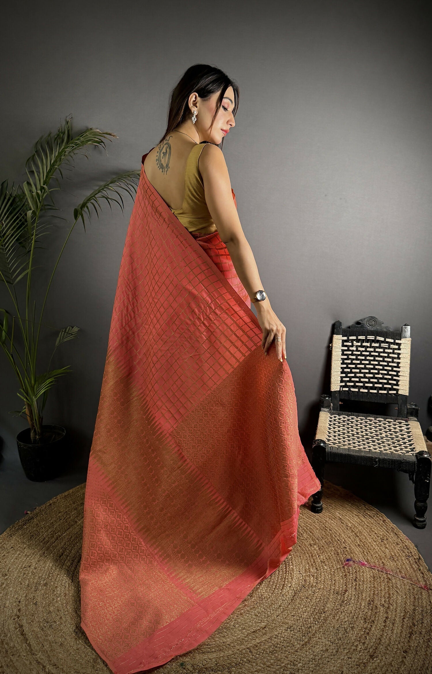 Joban Fashion Peach Banarasi Soft Lichi Silk Checks & Woven Saree | Swadesiicart