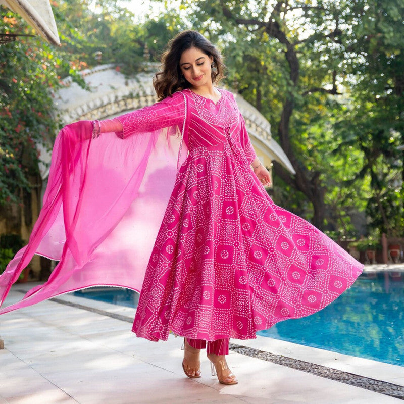 Indian Clothing Malishka Women's Pink Cotton Bandhani Kurta Pant Set With Dupatta - Pink - Swadesiicart