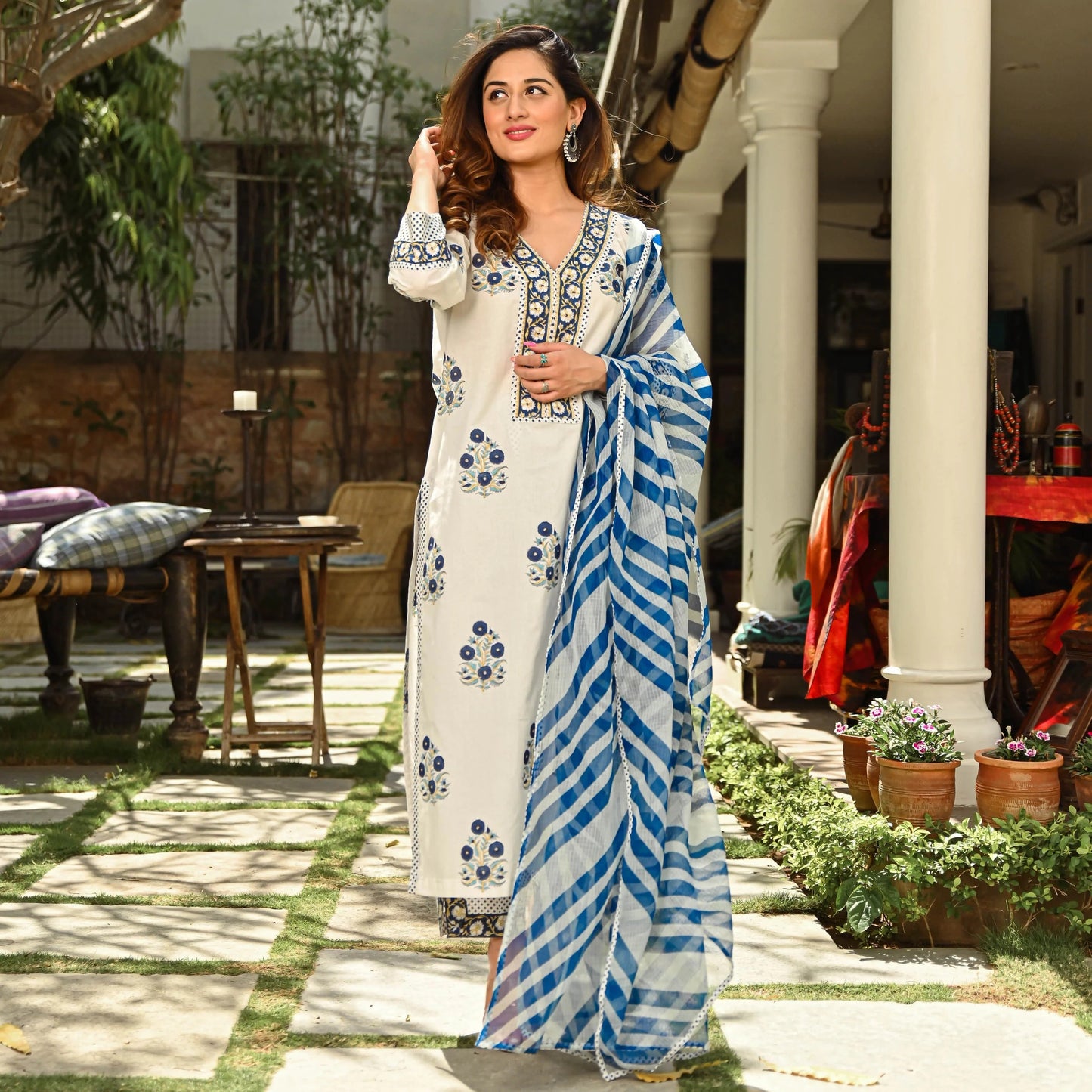 Indian Clothing Malishka Women's White Cotton Floral Printed Kurta Pant Set With Dupatta - White & Blue - Swadesiicart