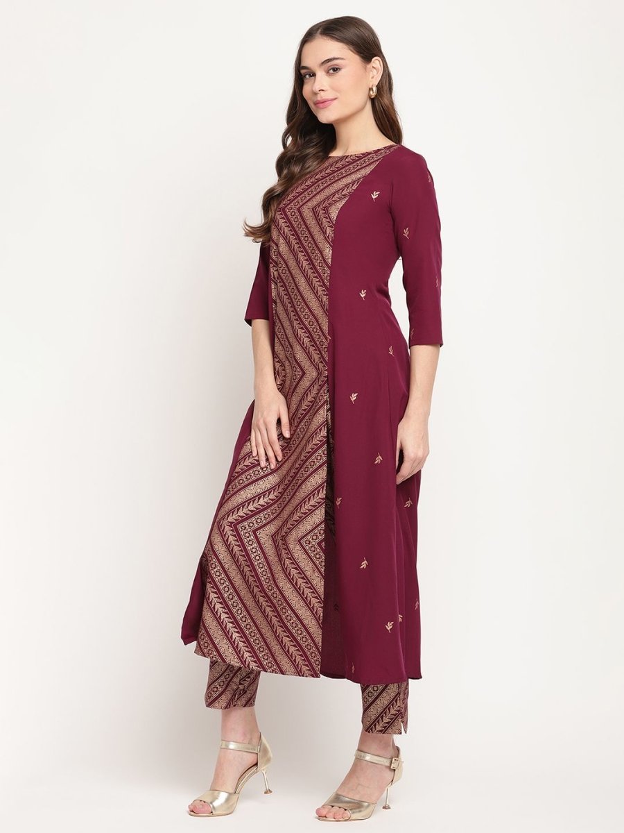 Ahalyaa Women's Wine Crepe Gold Glitter Print Kurta Trouser Set | Swadesiicart