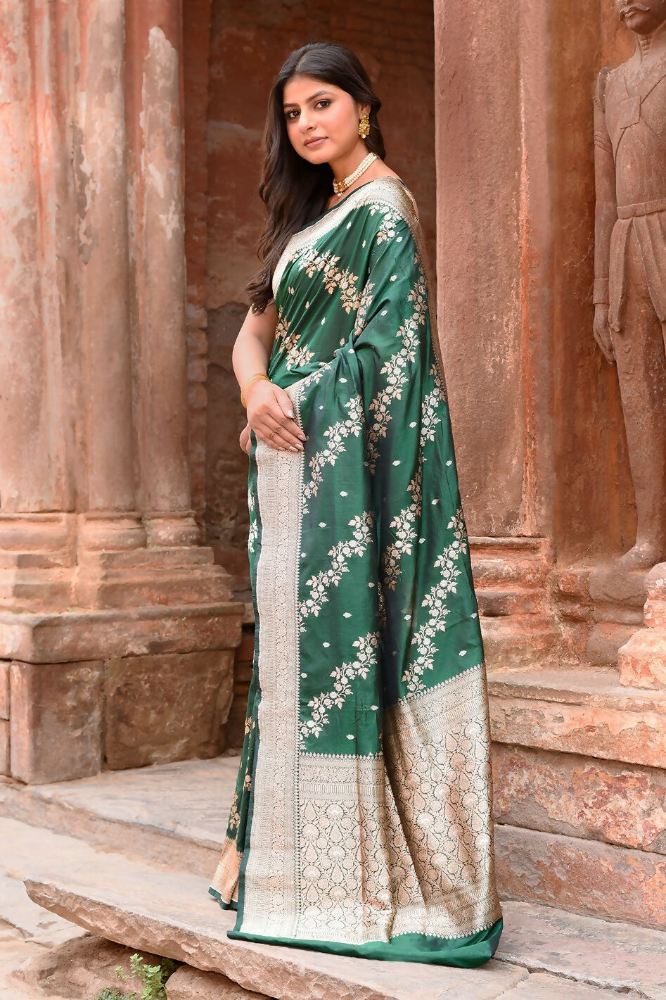 Joban Fashion Emerald Green Banarasi Katan Pure Handloom Banarasi Silk Saree | Swadesiicart