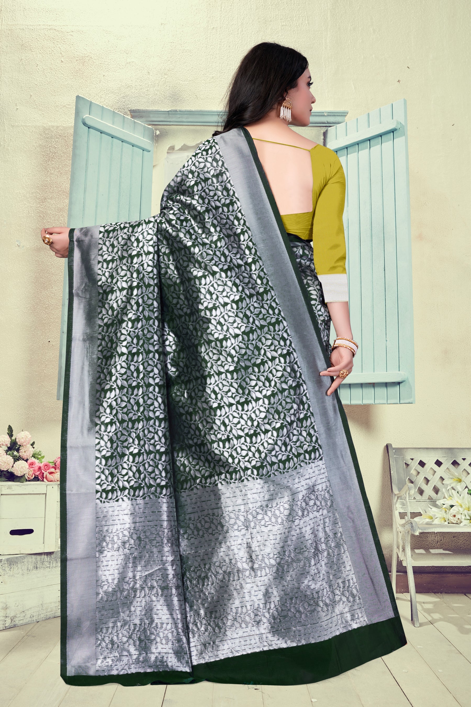 Vedant Vastram Litchi Silk Designer Banarasi Saree - Bottle Green | Swadesiicart