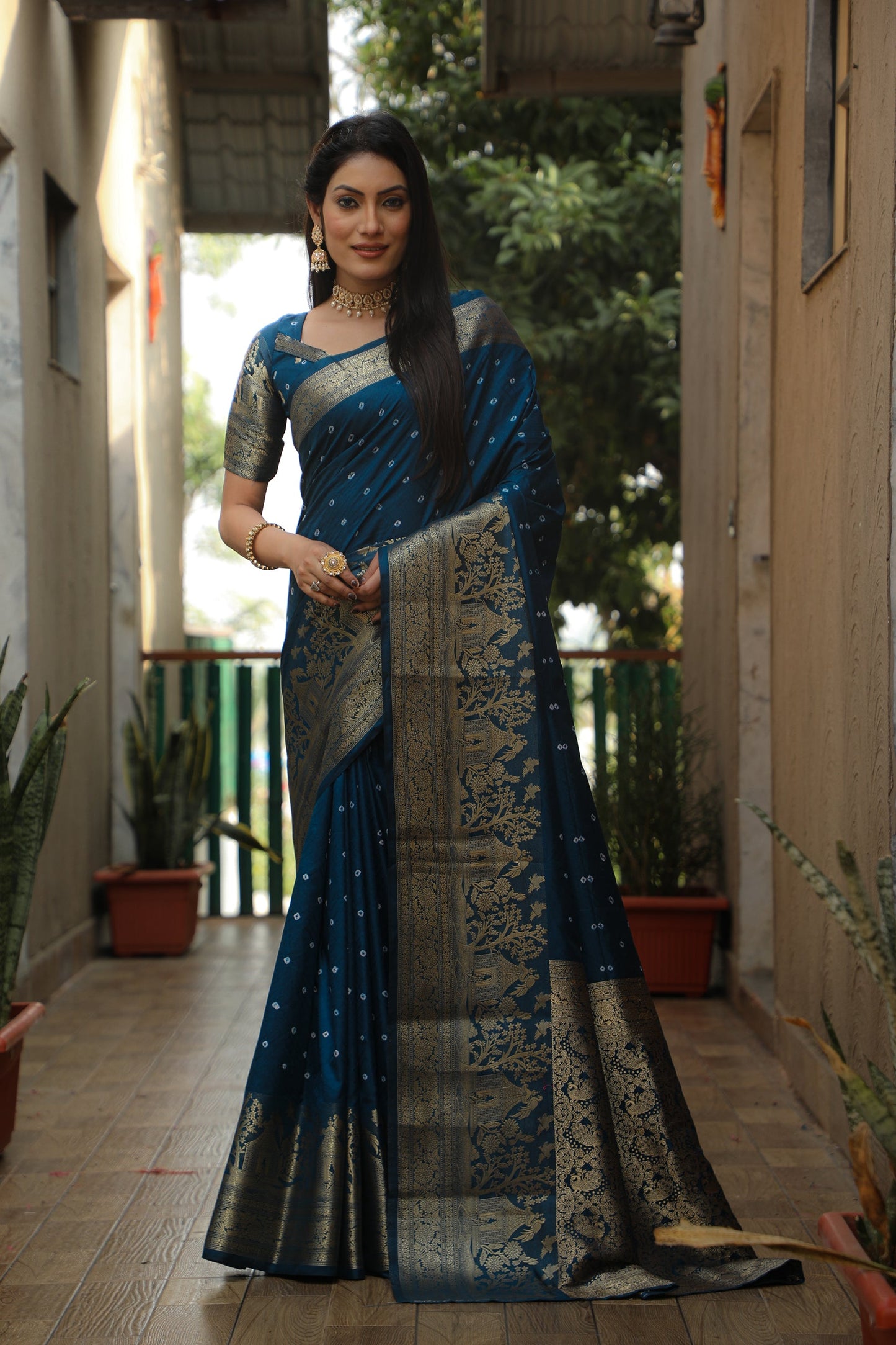 Lorenvalley Premium Pure Handmade Bandhej Kanjivaram silk saree with Zari Weaving Rich Pallu saree - Rama - Swadesiicart