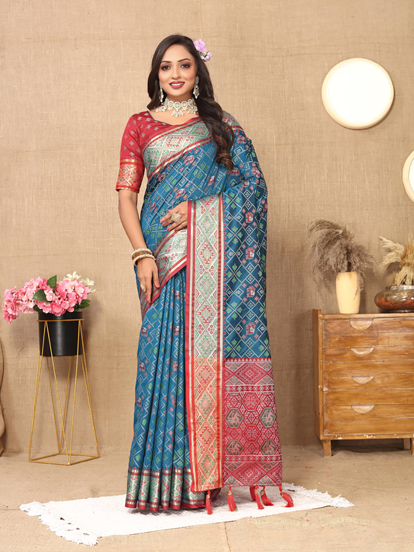 Lorenvalley Fashion Rama Patola Silk Woven Design with Zari Meenakari Weaving motifs Pallu Saree - Swadesiicart