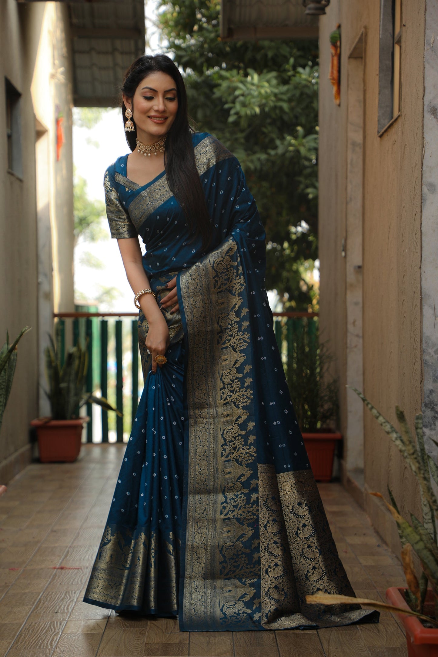 Lorenvalley Premium Pure Handmade Bandhej Kanjivaram silk saree with Zari Weaving Rich Pallu saree - Rama - Swadesiicart
