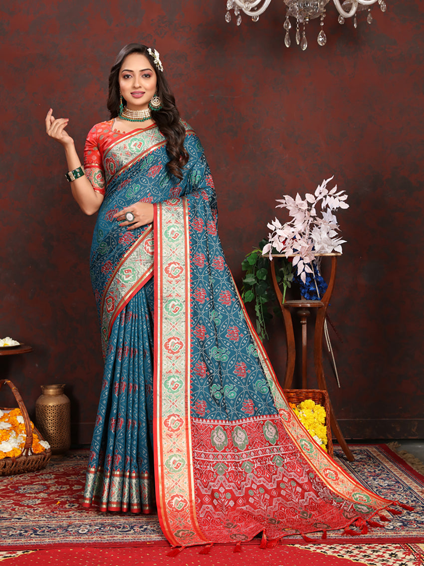 Lorenvalley Fashion Rama Patola Silk Woven Design with Zari Meenakari Weaving motifs Pallu Saree - Swadesiicart