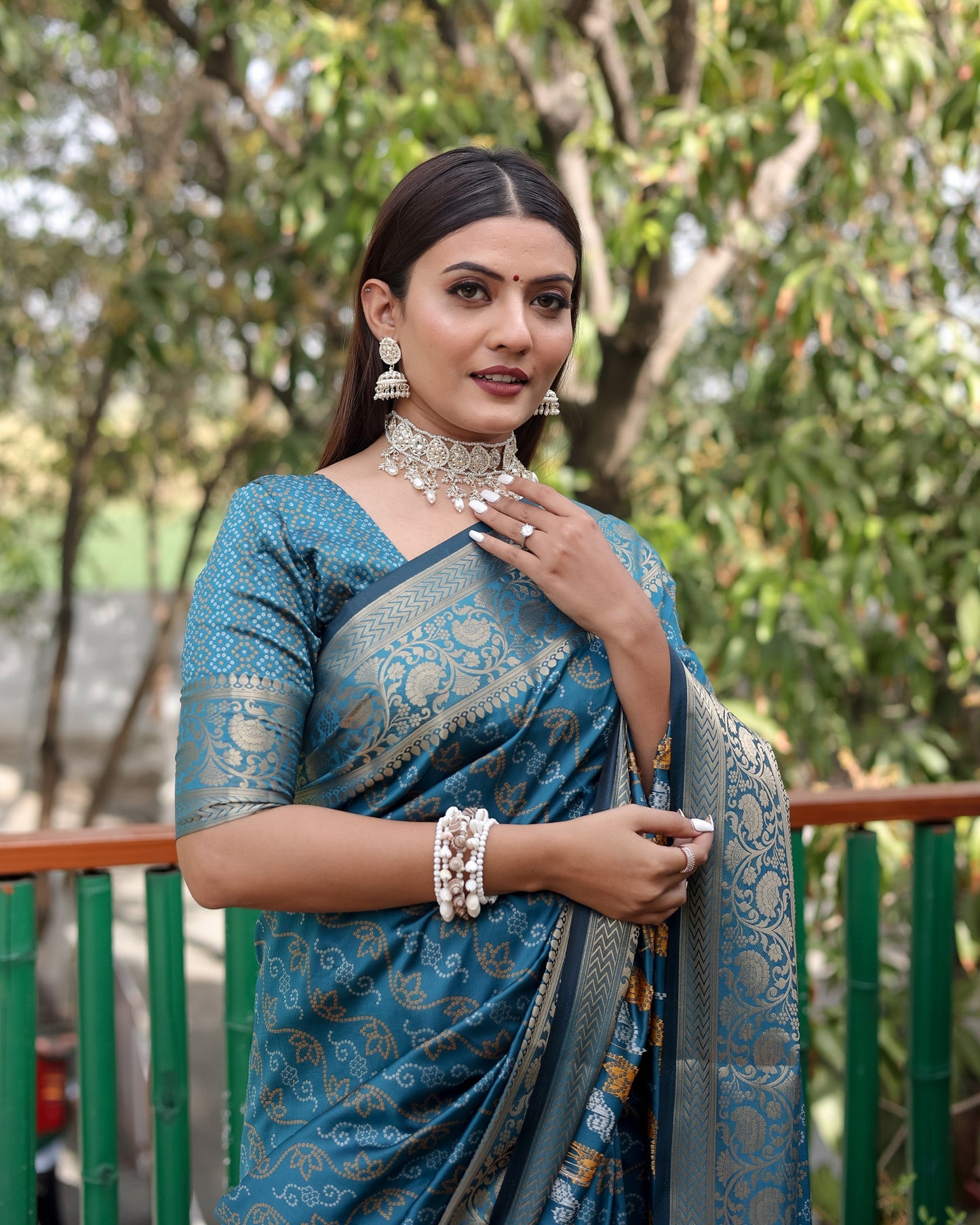Lorenvalley Premium Bandhej Patola Silk Sarees with kanchi Borders and Contrast Zari Weaving borders Saree - Rama - Swadesiicart
