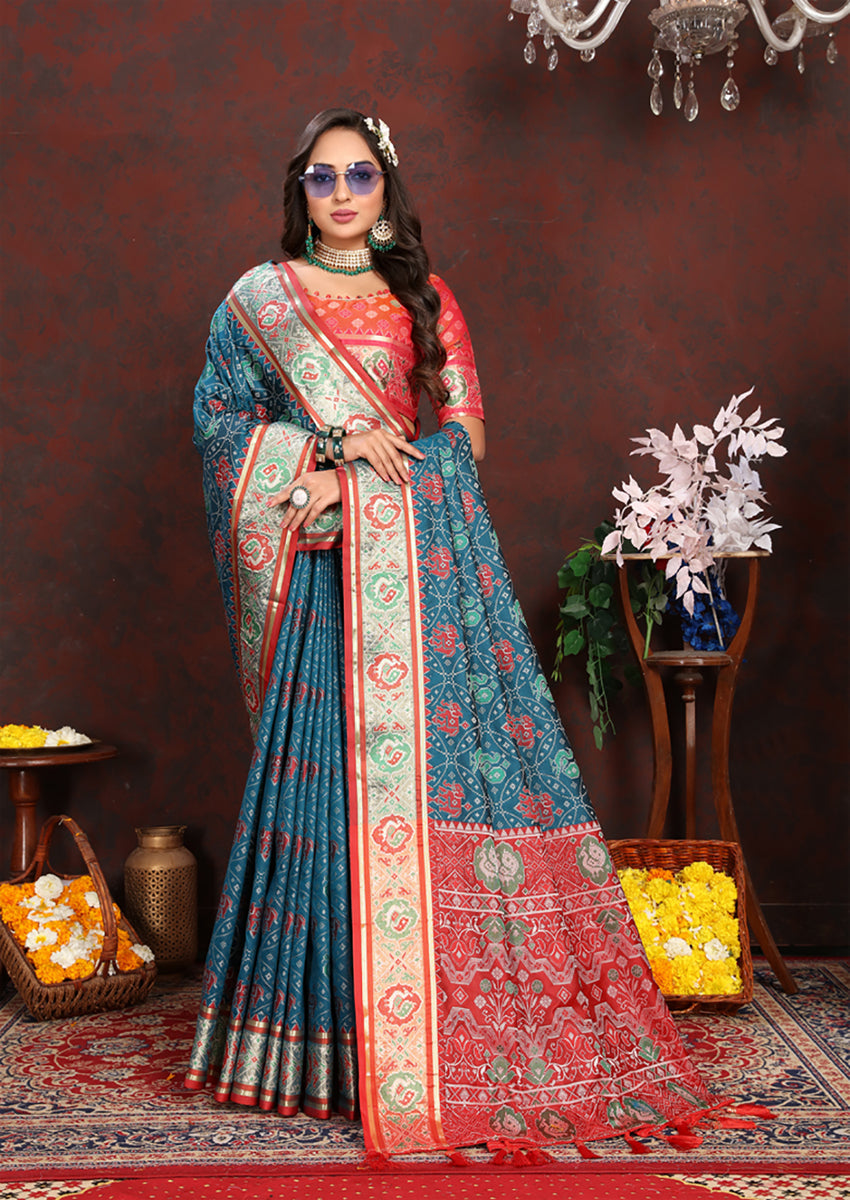 Lorenvalley Fashion Rama Patola Silk Woven Design with Zari Meenakari Weaving motifs Pallu Saree - Swadesiicart